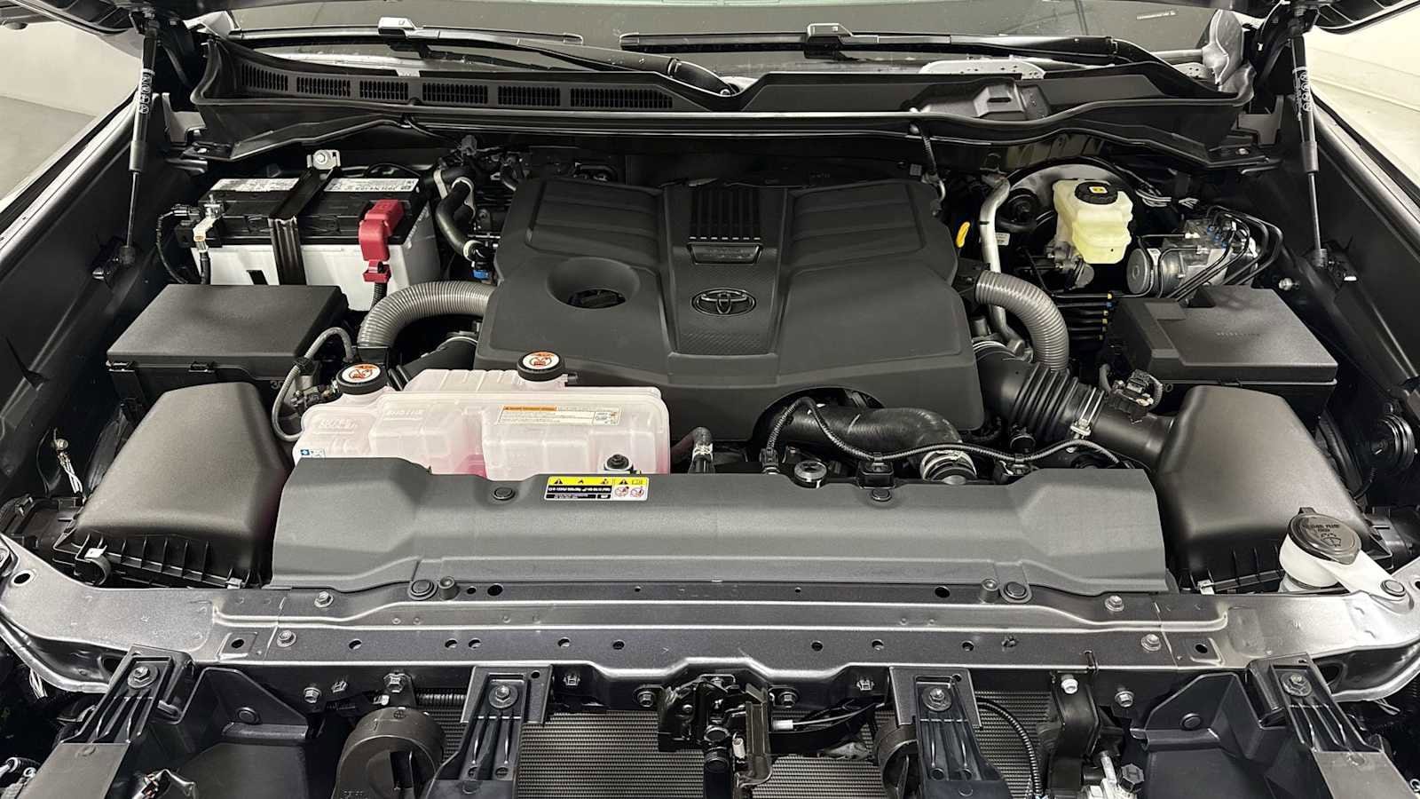 Thumbnail: 2026 Toyota Tundra - 31