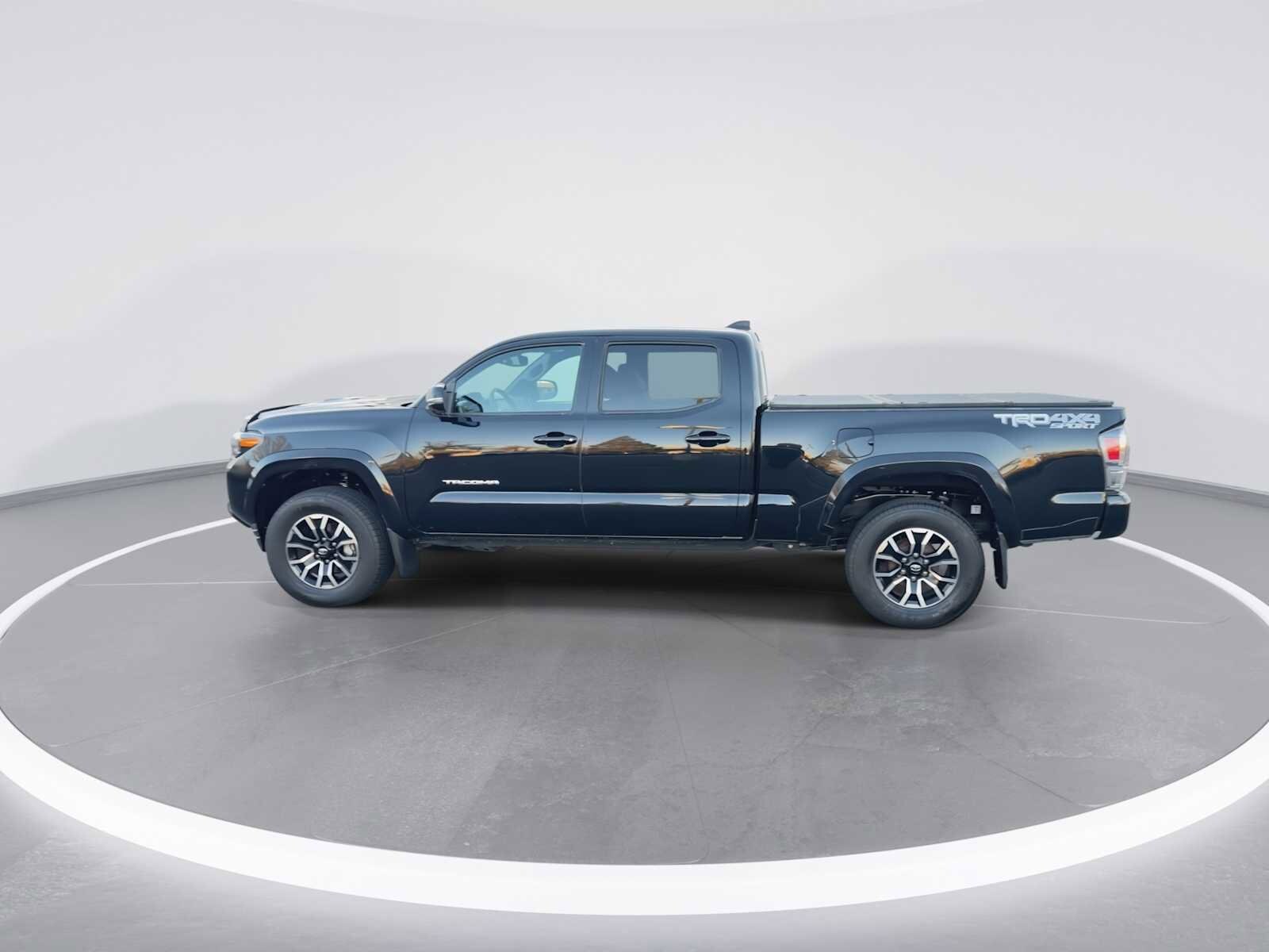 Thumbnail: 2021 Toyota Tacoma - 5