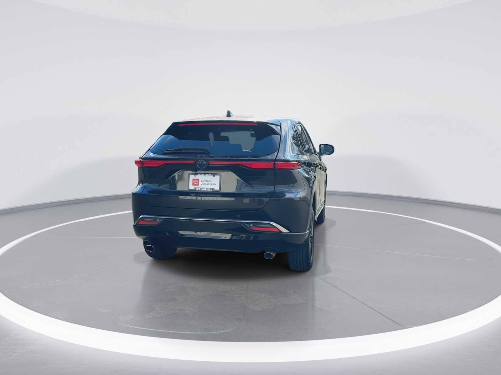 Thumbnail: 2023 Toyota Venza - 7