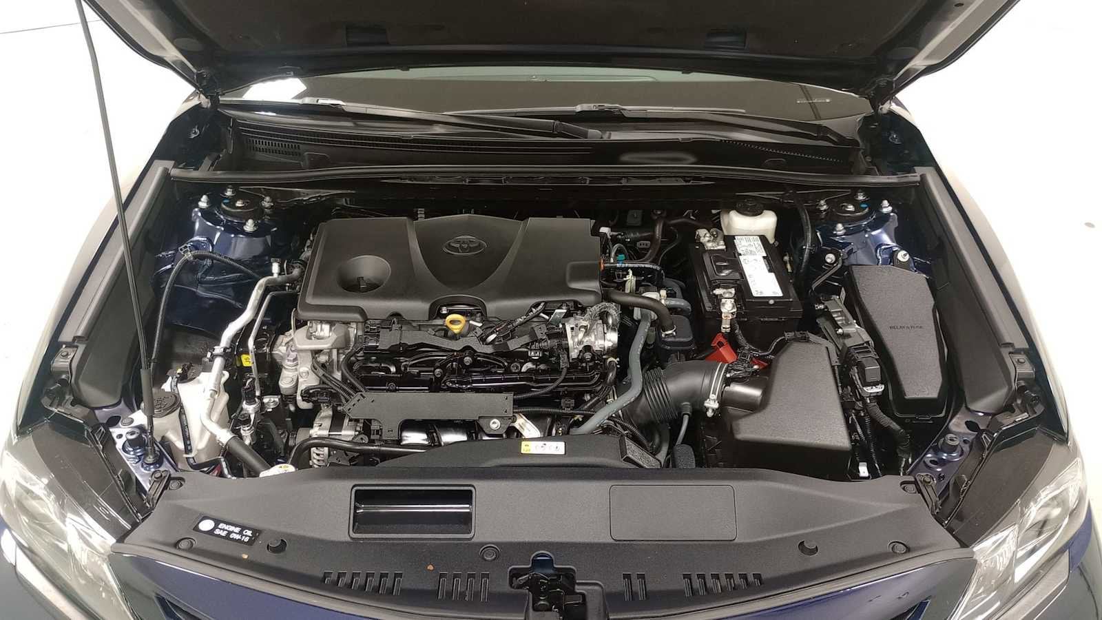 Thumbnail: 2022 Toyota Camry - 30