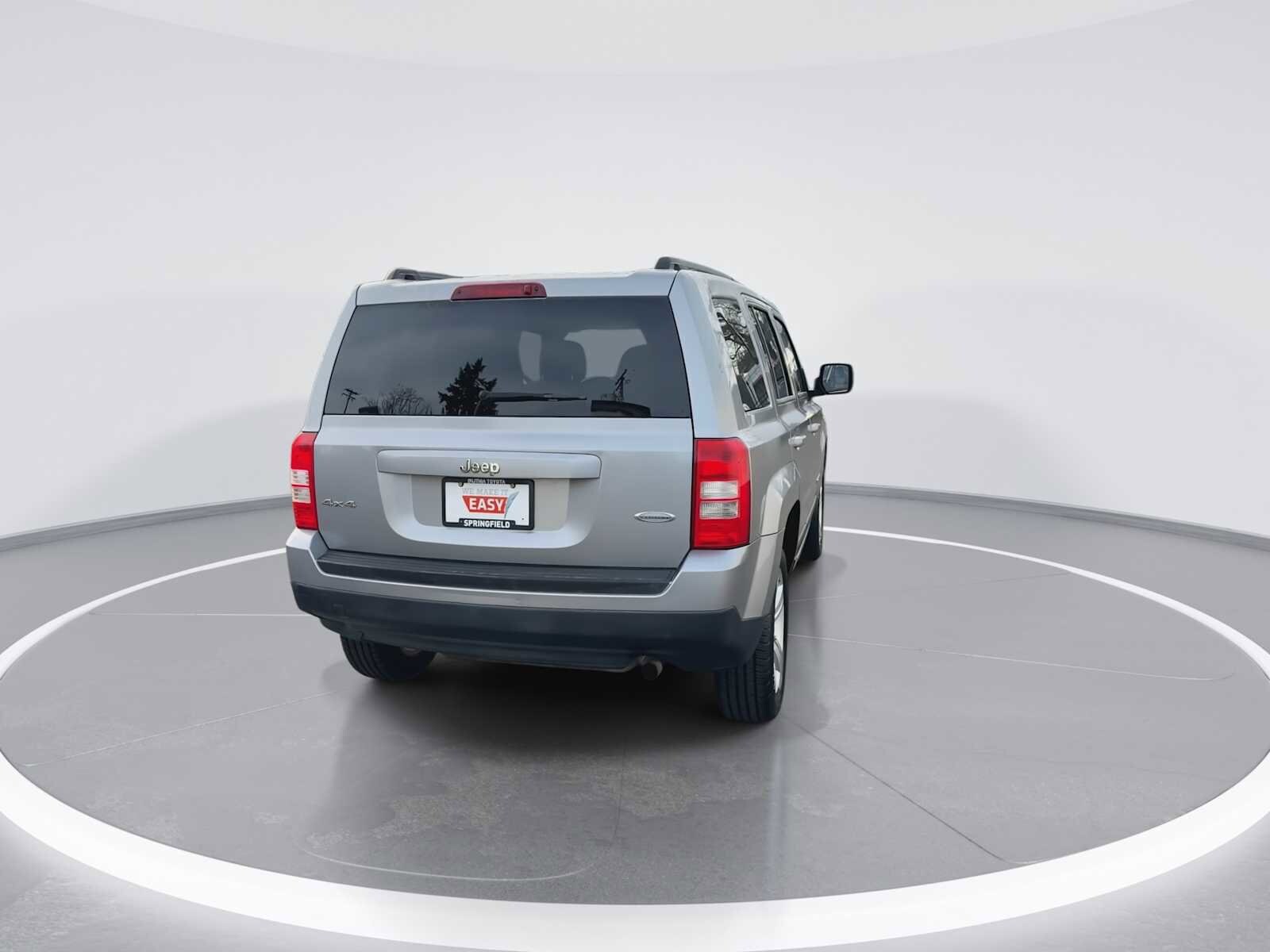 Thumbnail: 2014 Jeep Patriot - 7