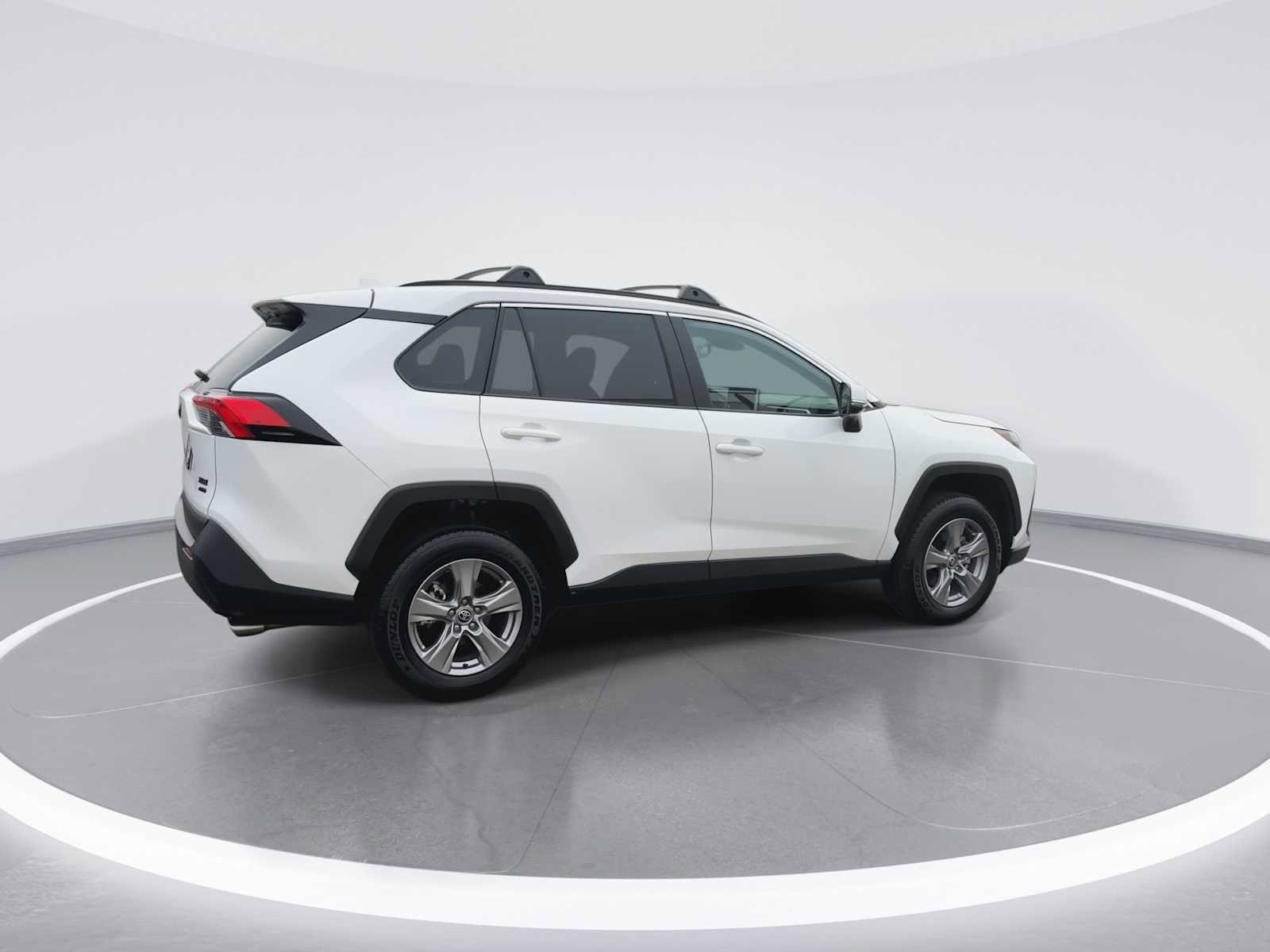 Thumbnail: 2025 Toyota RAV4 - 8