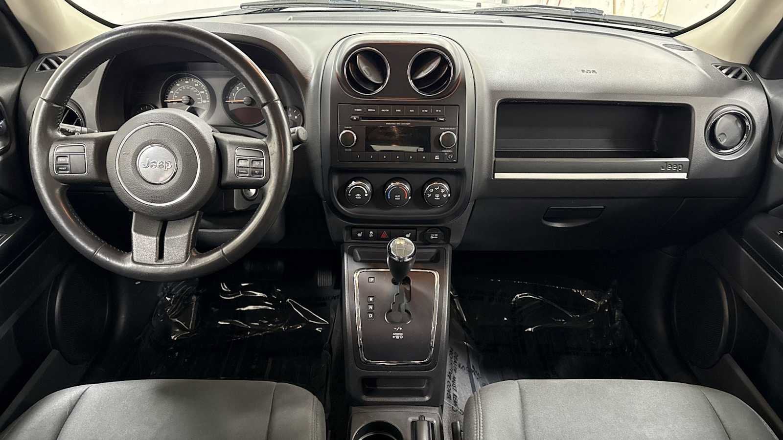 Thumbnail: 2014 Jeep Patriot - 24