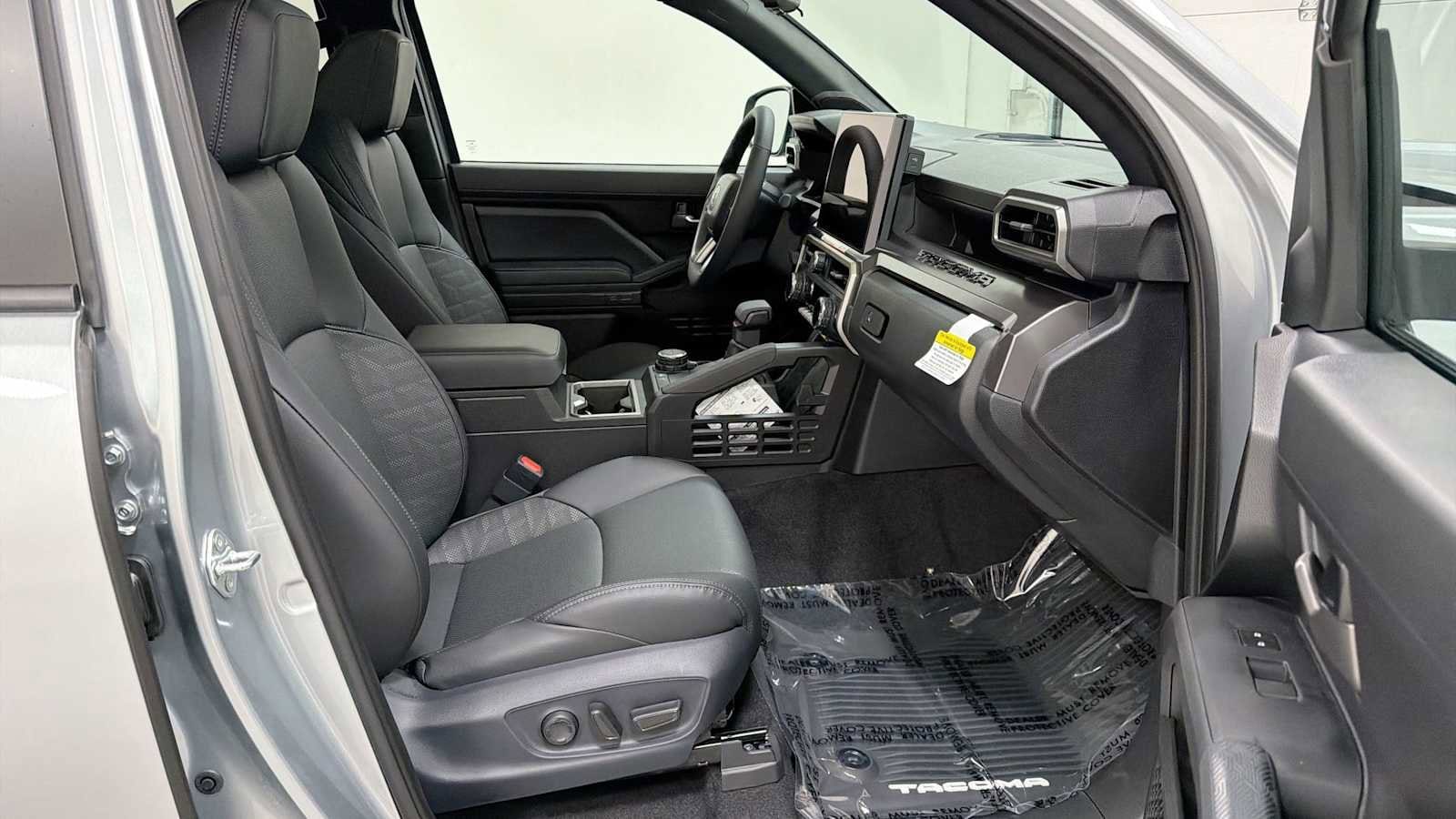 2026 Toyota Tacoma TRD Sport - Photo 30