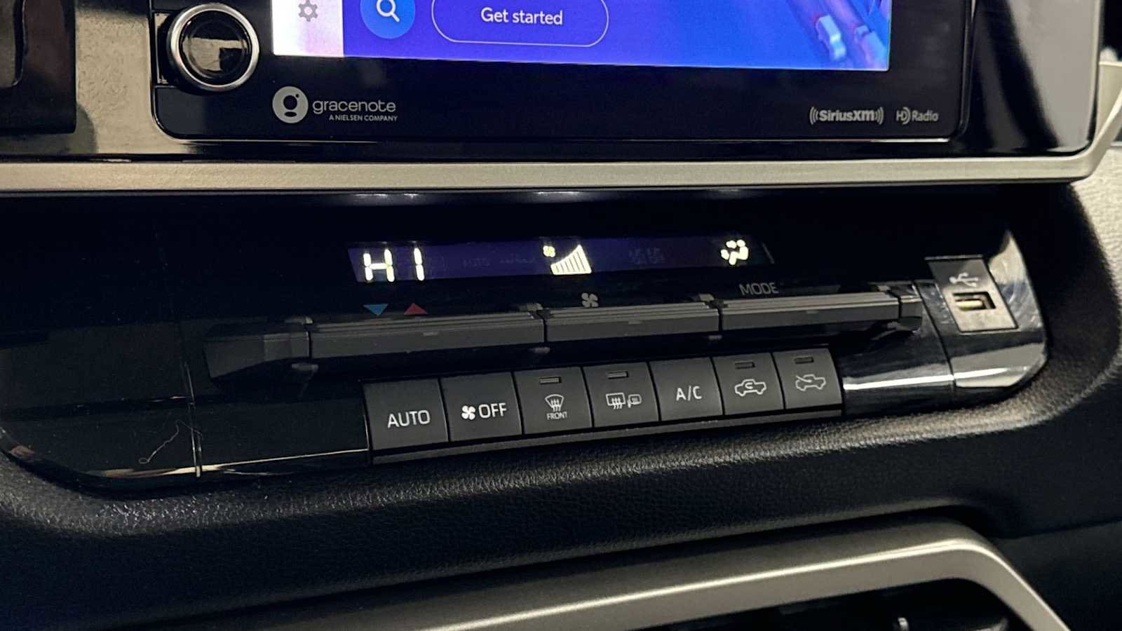 Thumbnail: 2022 Toyota Tundra - 21