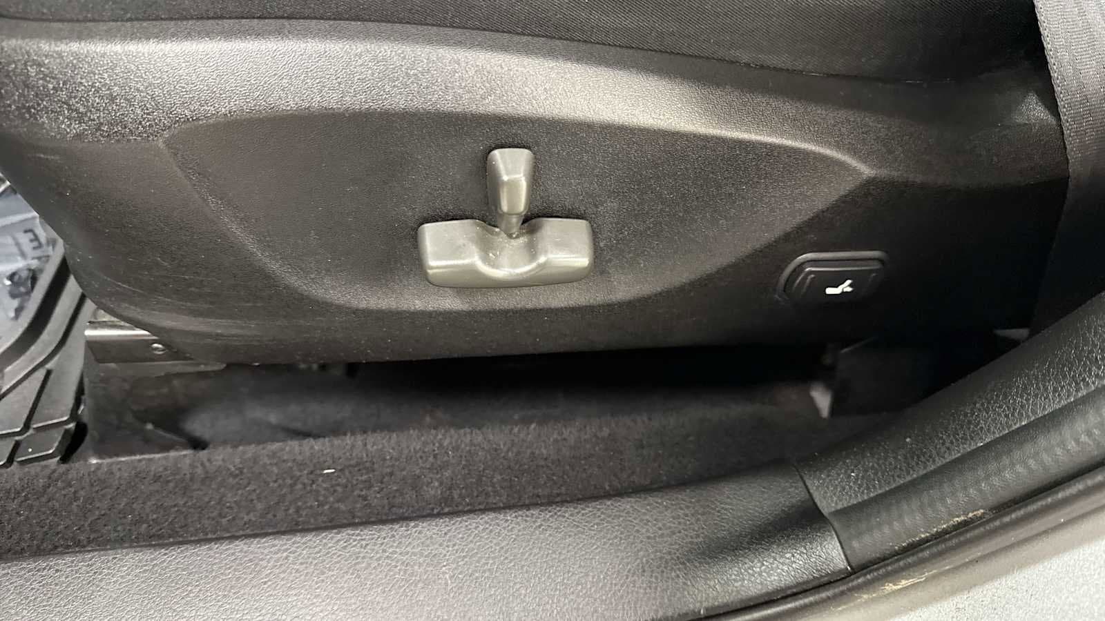 Thumbnail: 2013 Subaru Forester - 14