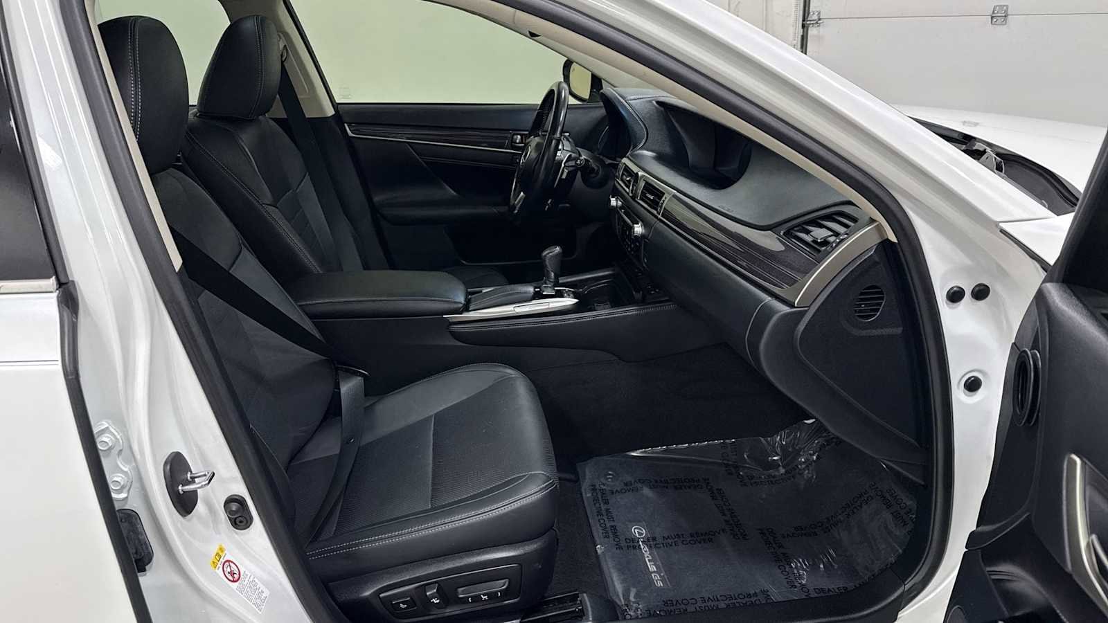 Thumbnail: 2018 Lexus GS - 30