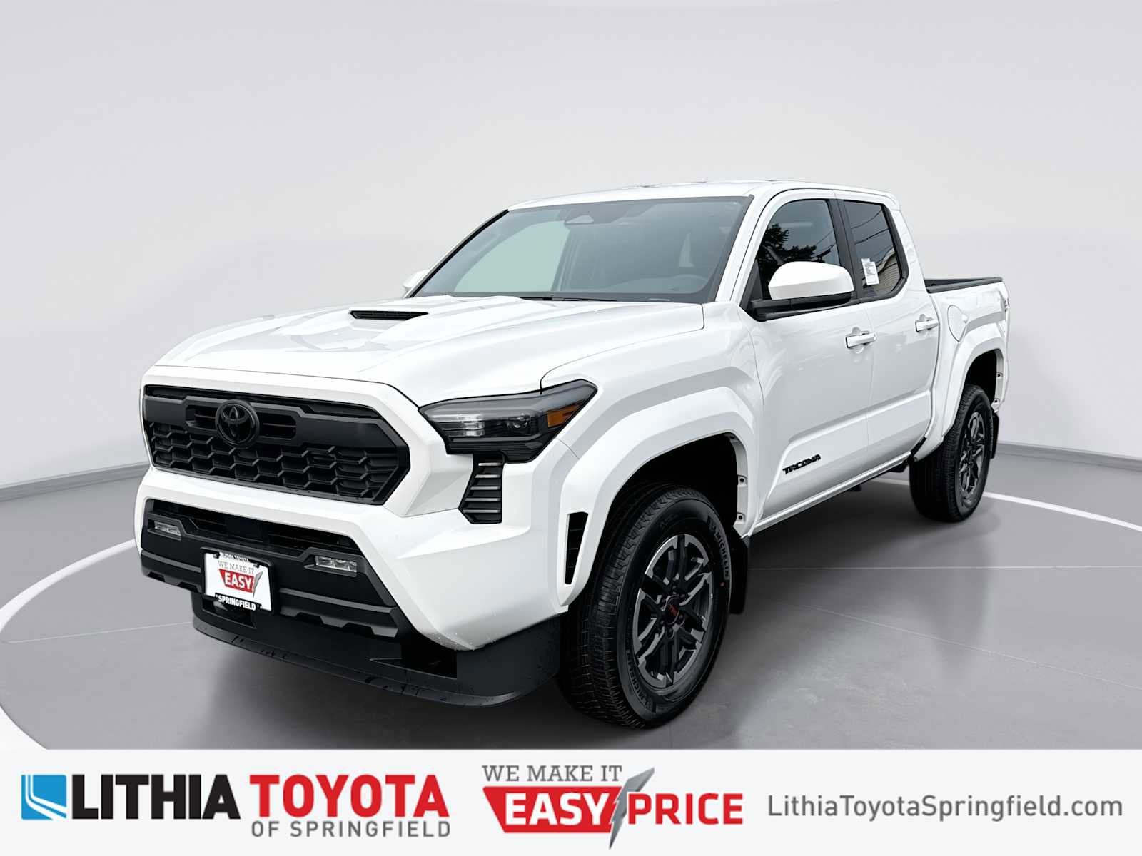 2026 Toyota Tacoma TRD Sport's photo
