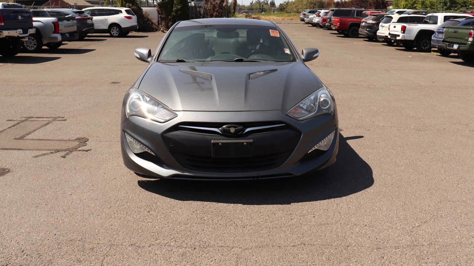 Used 2015 Hyundai Genesis Coupe R-Spec with VIN KMHHU6KJ1FU126414 for sale in Springfield, OR