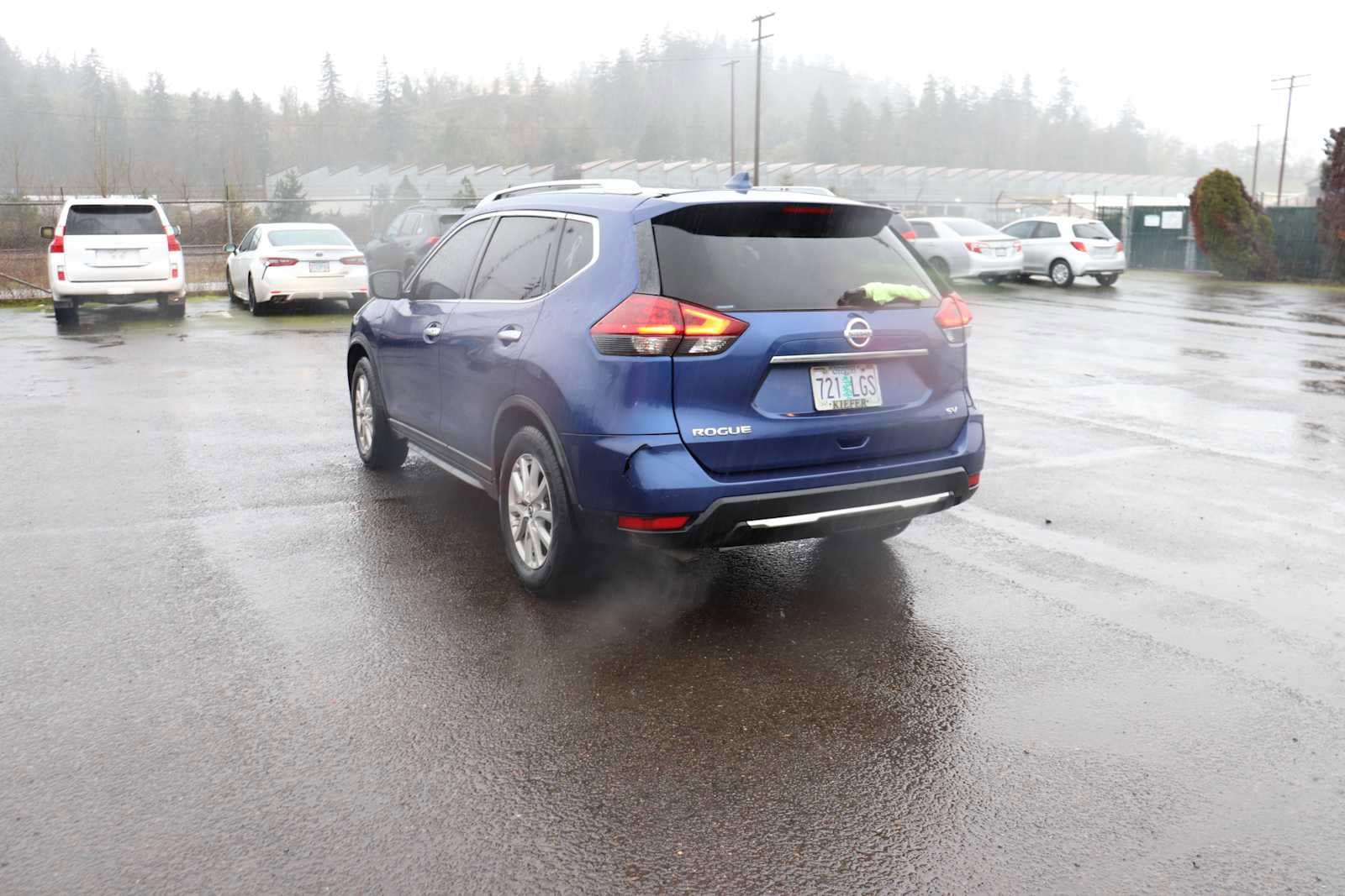 Thumbnail: 2018 Nissan Rogue - 7