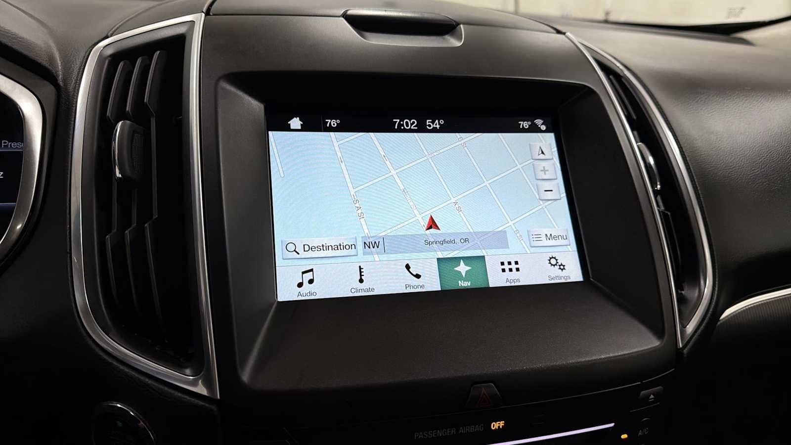 Thumbnail: 2017 Ford Edge - 20