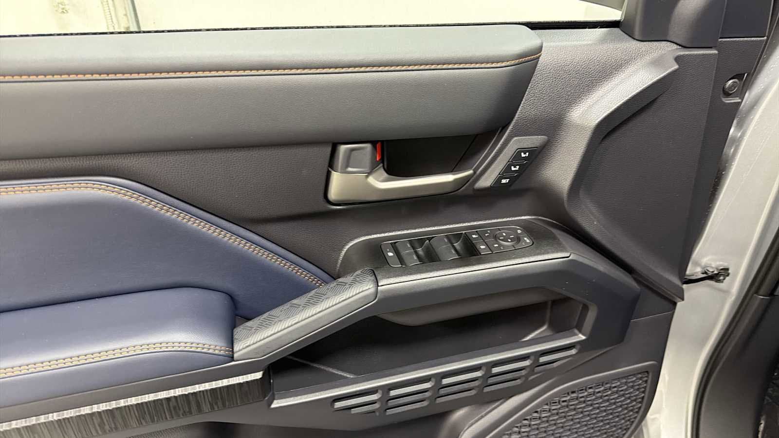 Thumbnail: 2026 Toyota 4Runner - 15