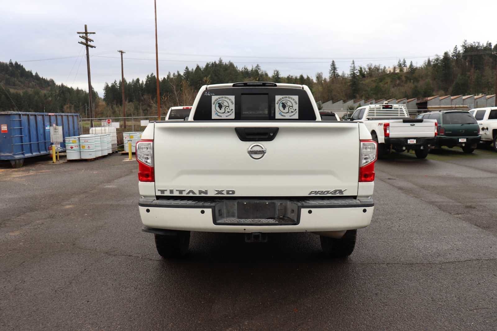 Thumbnail: 2017 Nissan Titan - 6