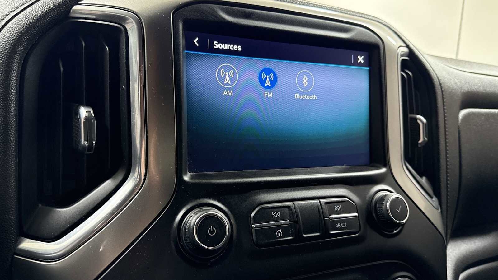 Thumbnail: 2020 Chevrolet Silverado 1500 - 18