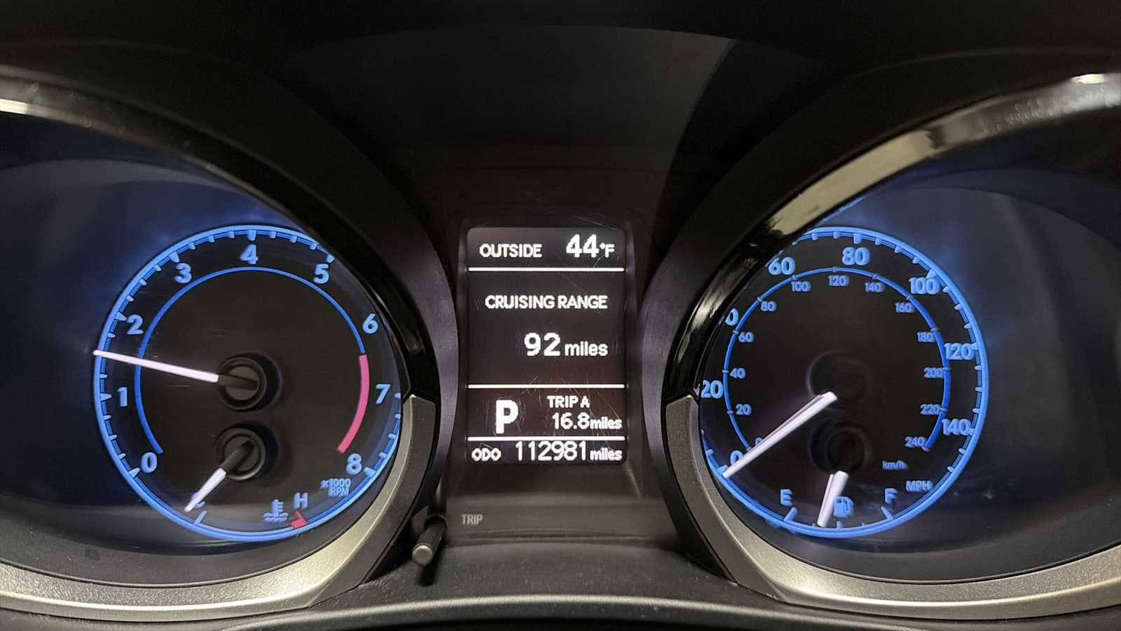 Thumbnail: 2016 Toyota Corolla - 17