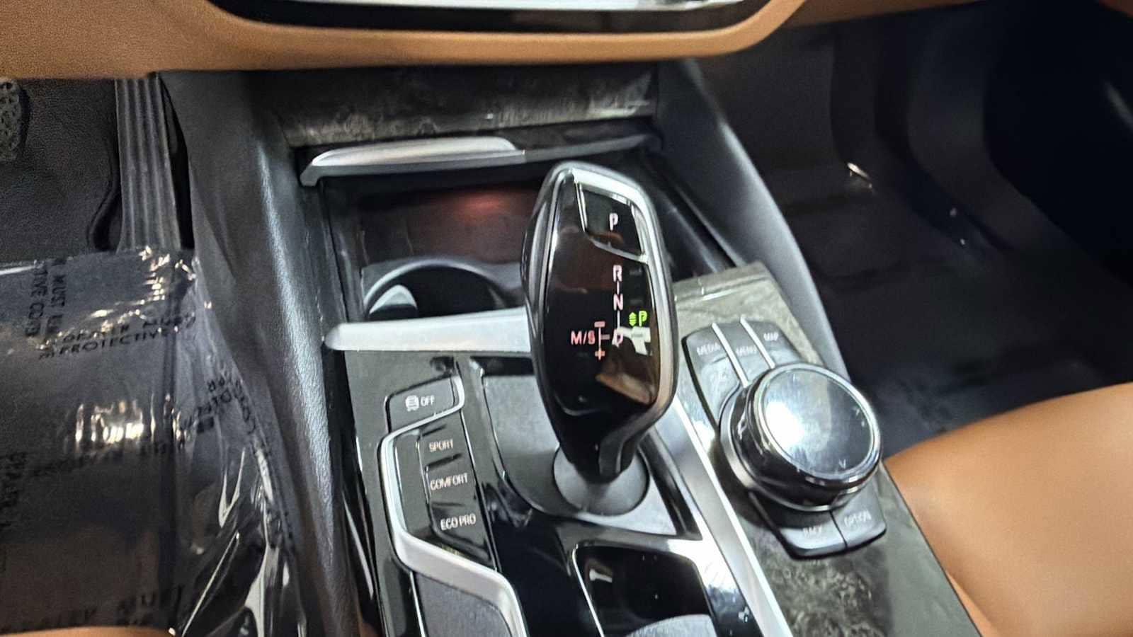 Thumbnail: 2018 BMW 5 Series - 22