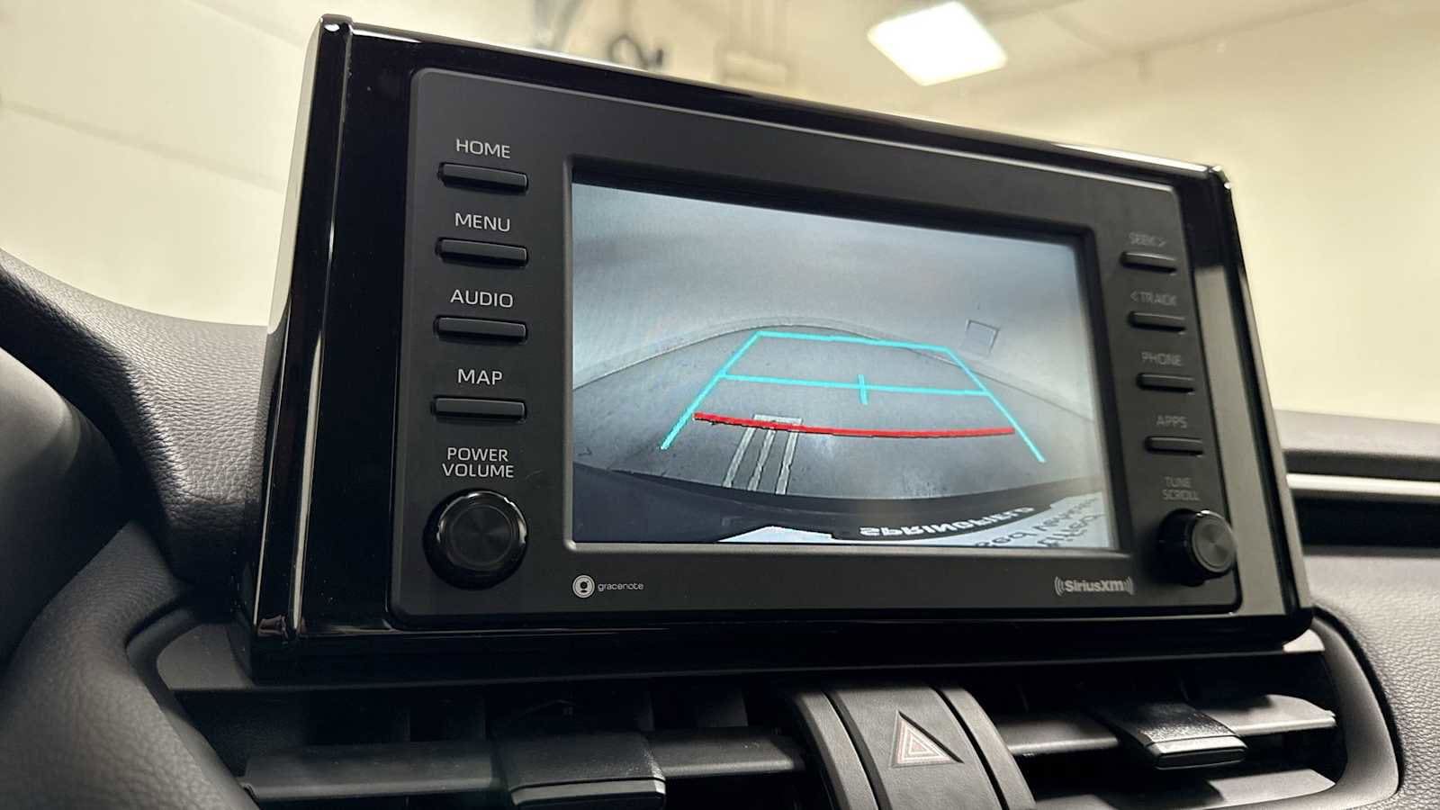 Thumbnail: 2021 Toyota RAV4 - 19