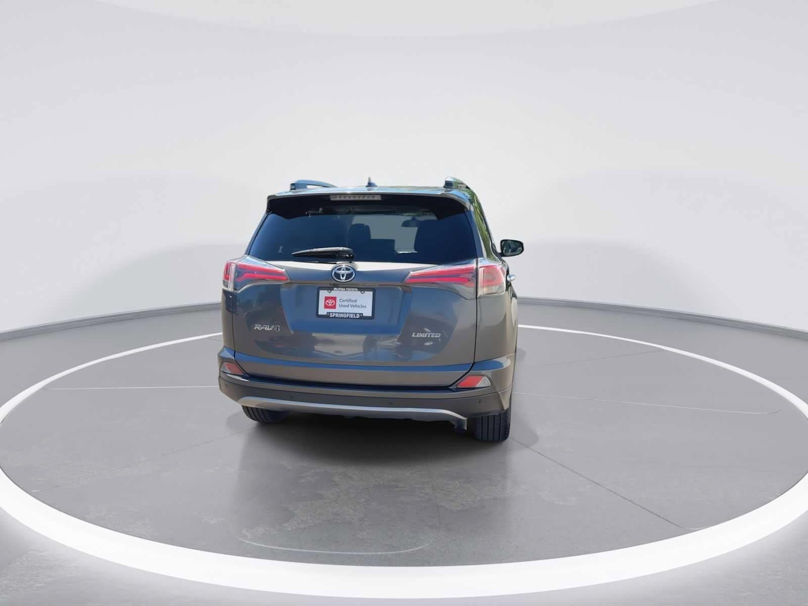 Thumbnail: 2018 Toyota RAV4 - 7