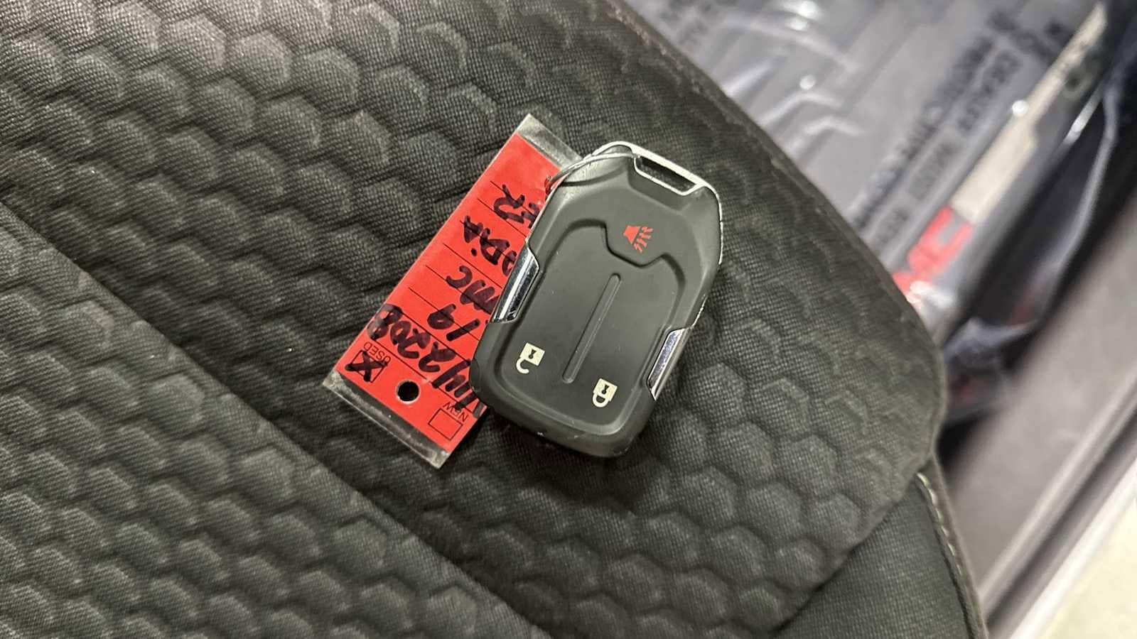 Thumbnail: 2019 GMC Acadia - 31