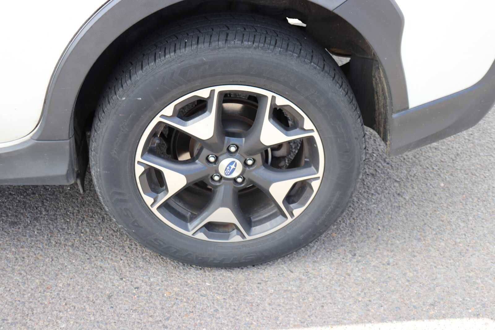 Thumbnail: 2018 Subaru Crosstrek - 9