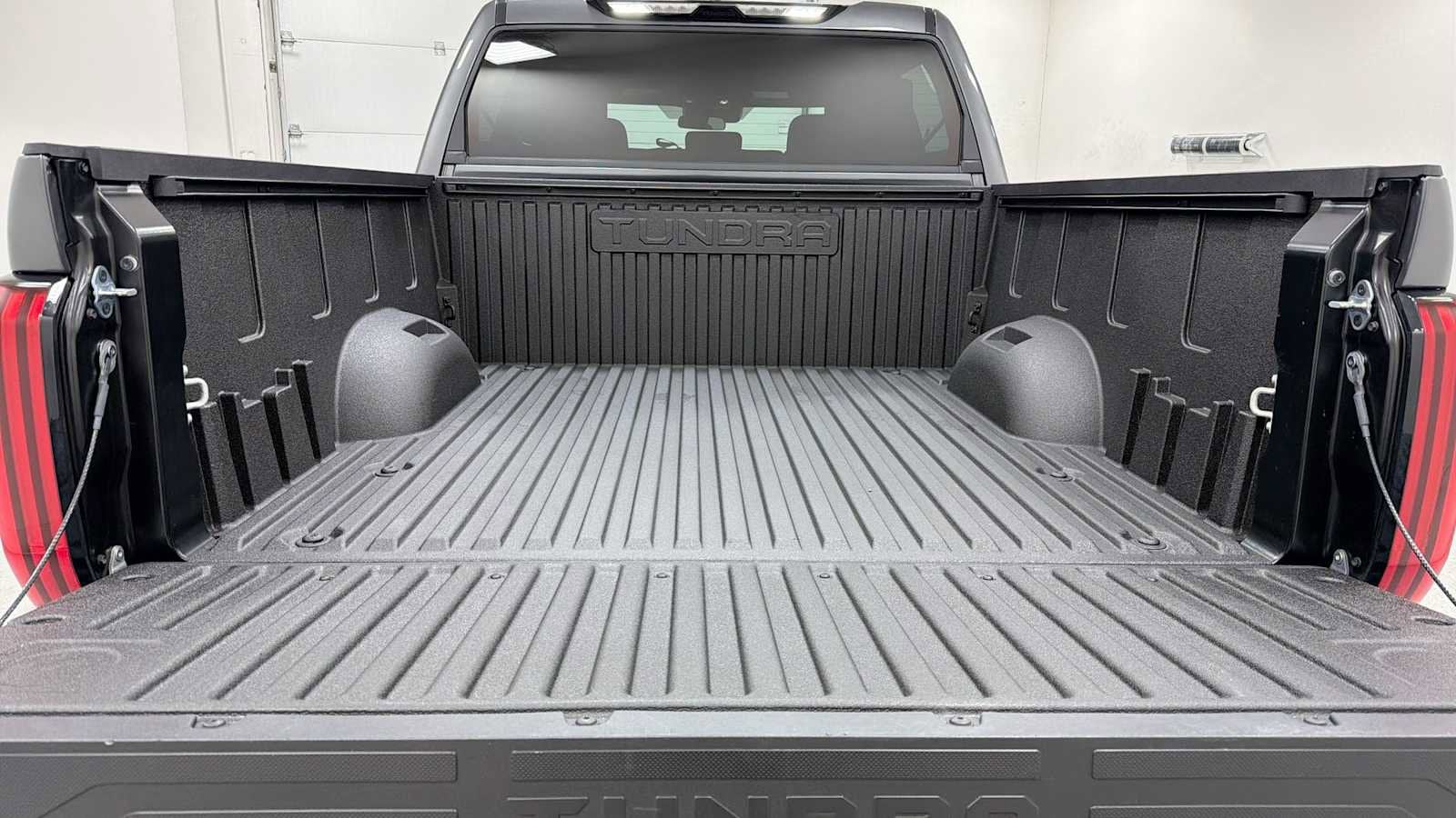 Thumbnail: 2026 Toyota Tundra - 28