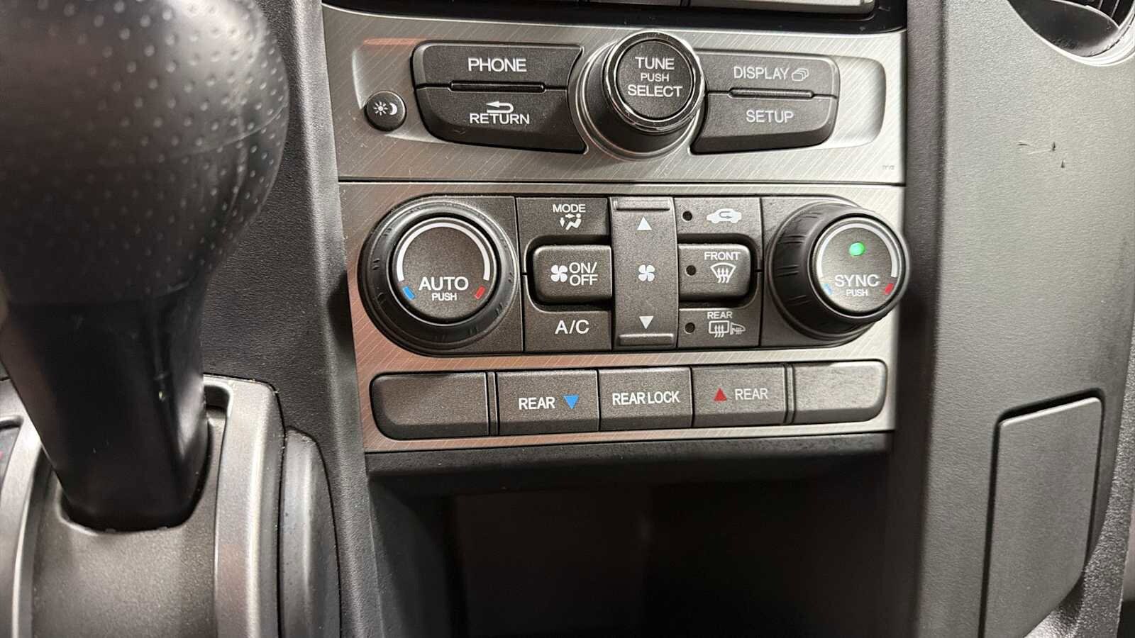 Thumbnail: 2013 Honda Pilot - 20