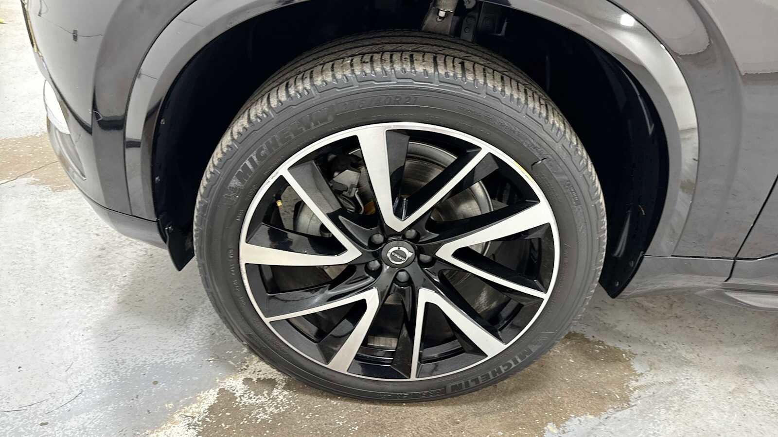 Thumbnail: 2018 Volvo XC90 - 10