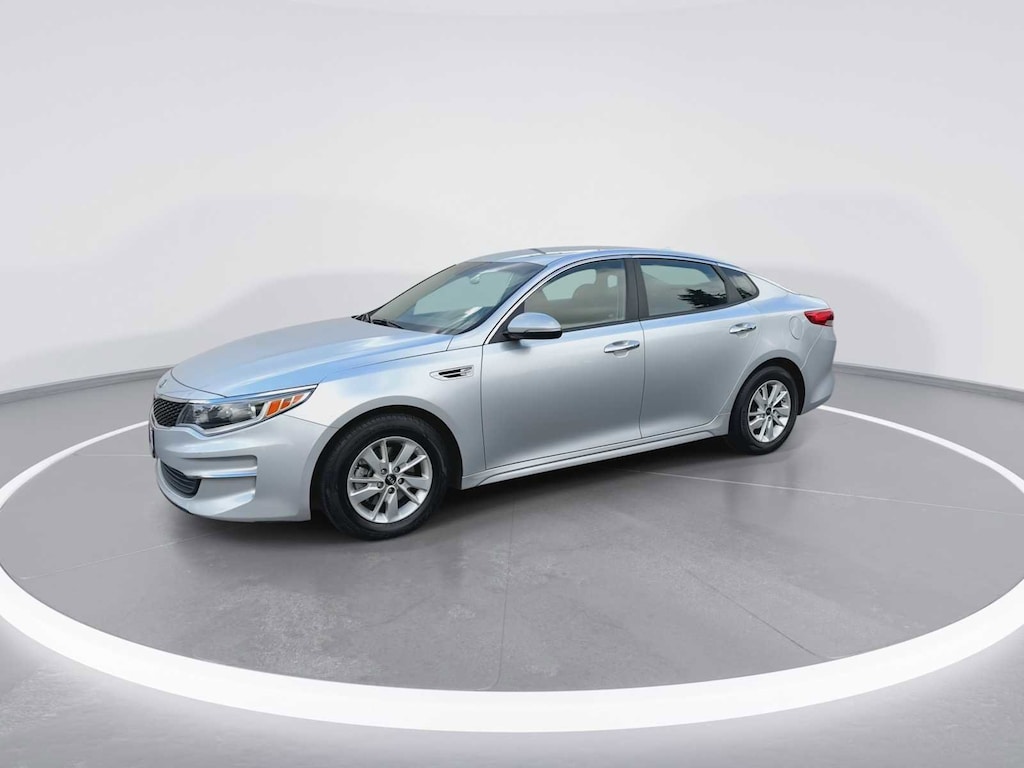 Used 2018 Kia Optima LX Sedan