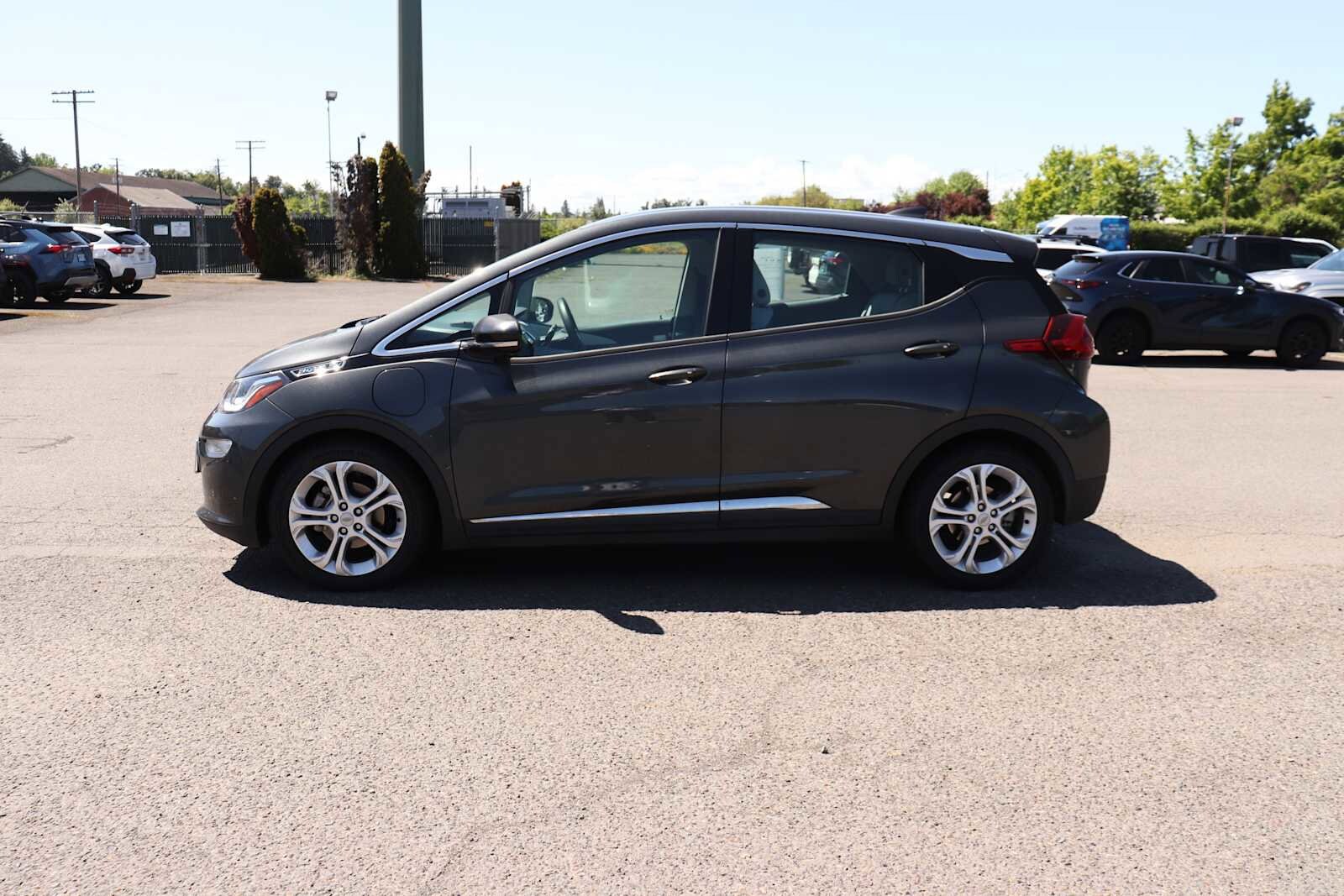 Thumbnail: 2019 Chevrolet Bolt EV - 8