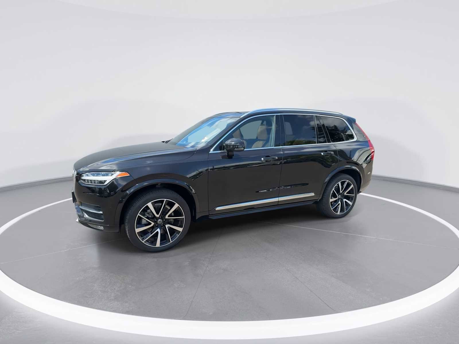 Thumbnail: 2018 Volvo XC90 - 4