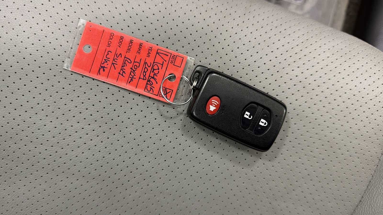 Thumbnail: 2009 Toyota RAV4 - 31