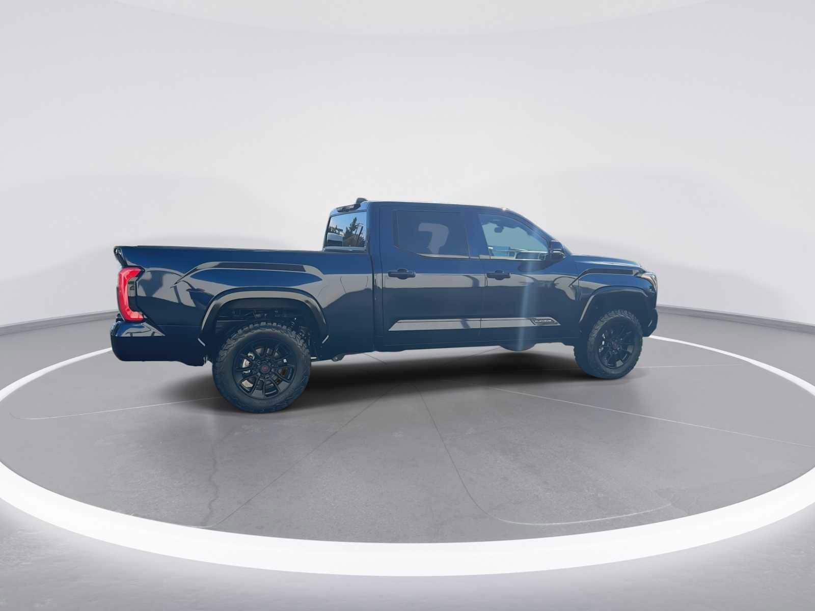 Thumbnail: 2024 Toyota Tundra - 8