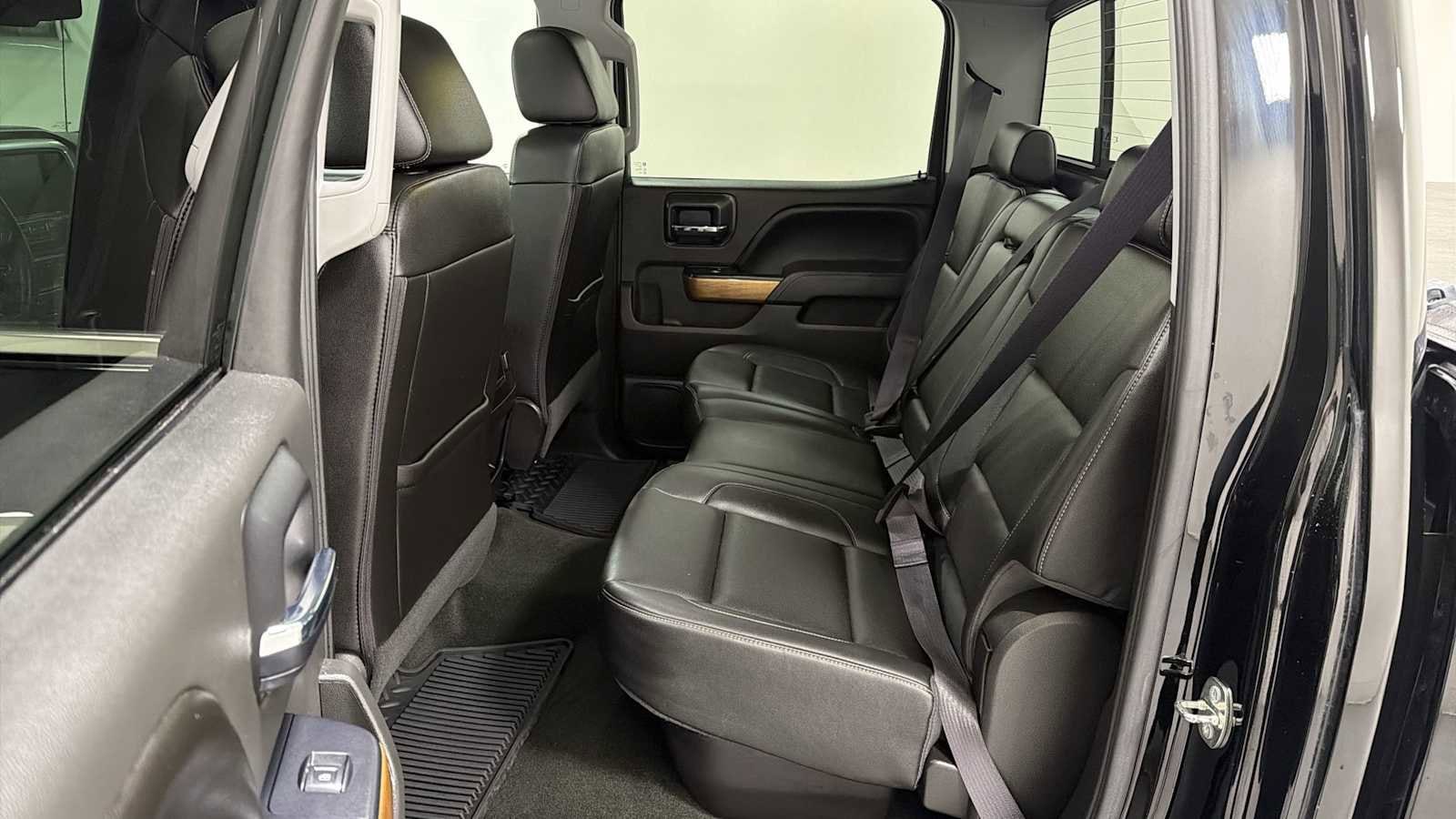 Thumbnail: 2016 Chevrolet Silverado 1500 - 25