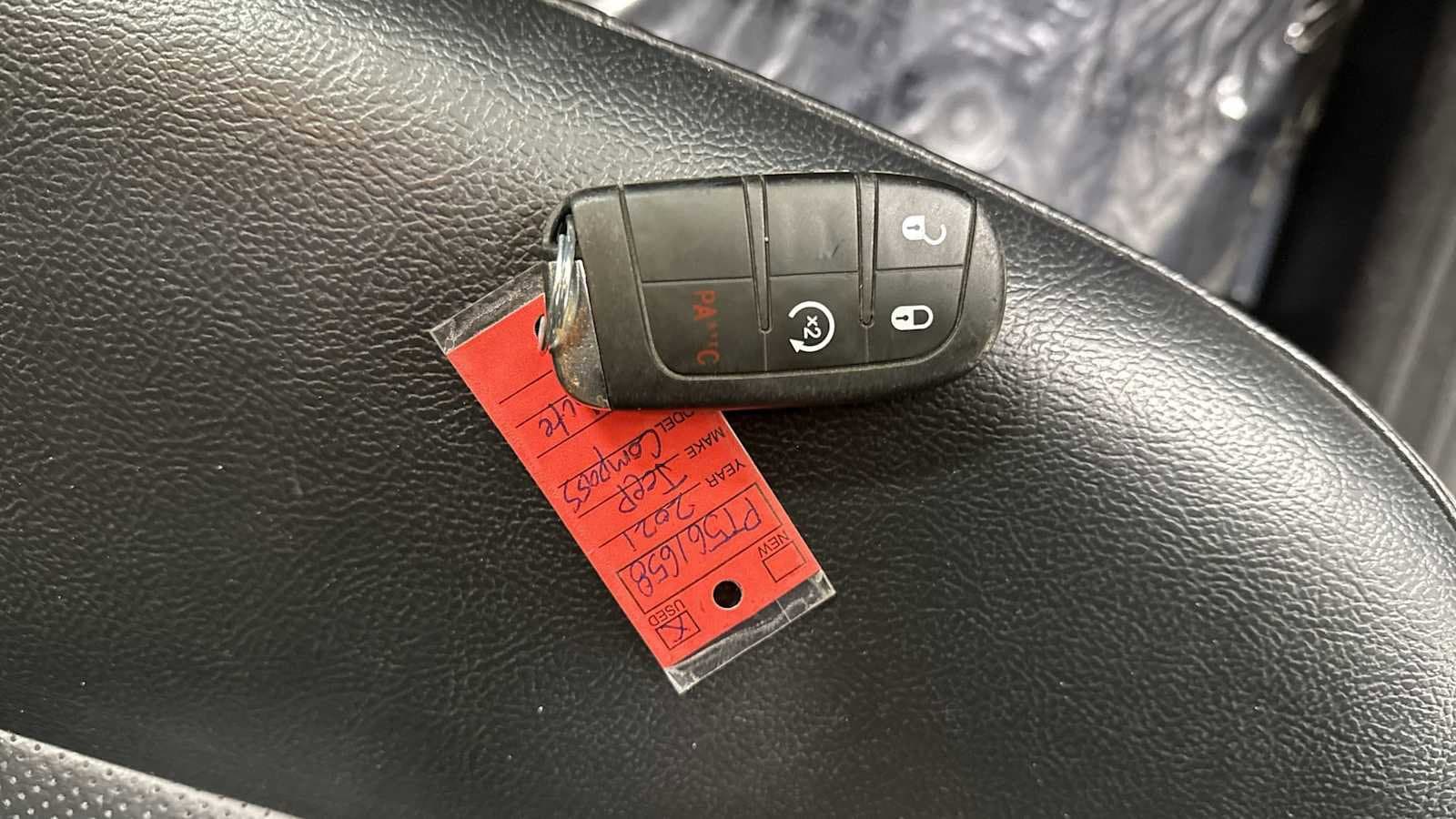 Thumbnail: 2021 Jeep Compass - 31