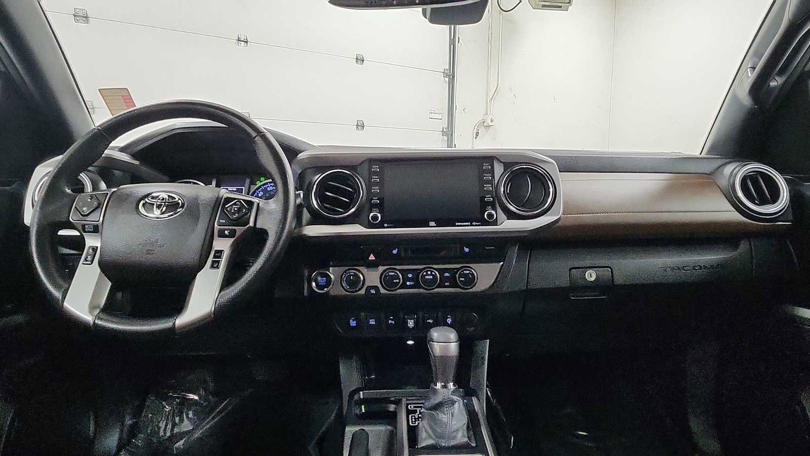 Thumbnail: 2021 Toyota Tacoma - 27