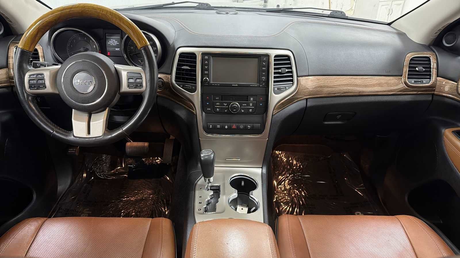 Thumbnail: 2013 Jeep Grand Cherokee - 27