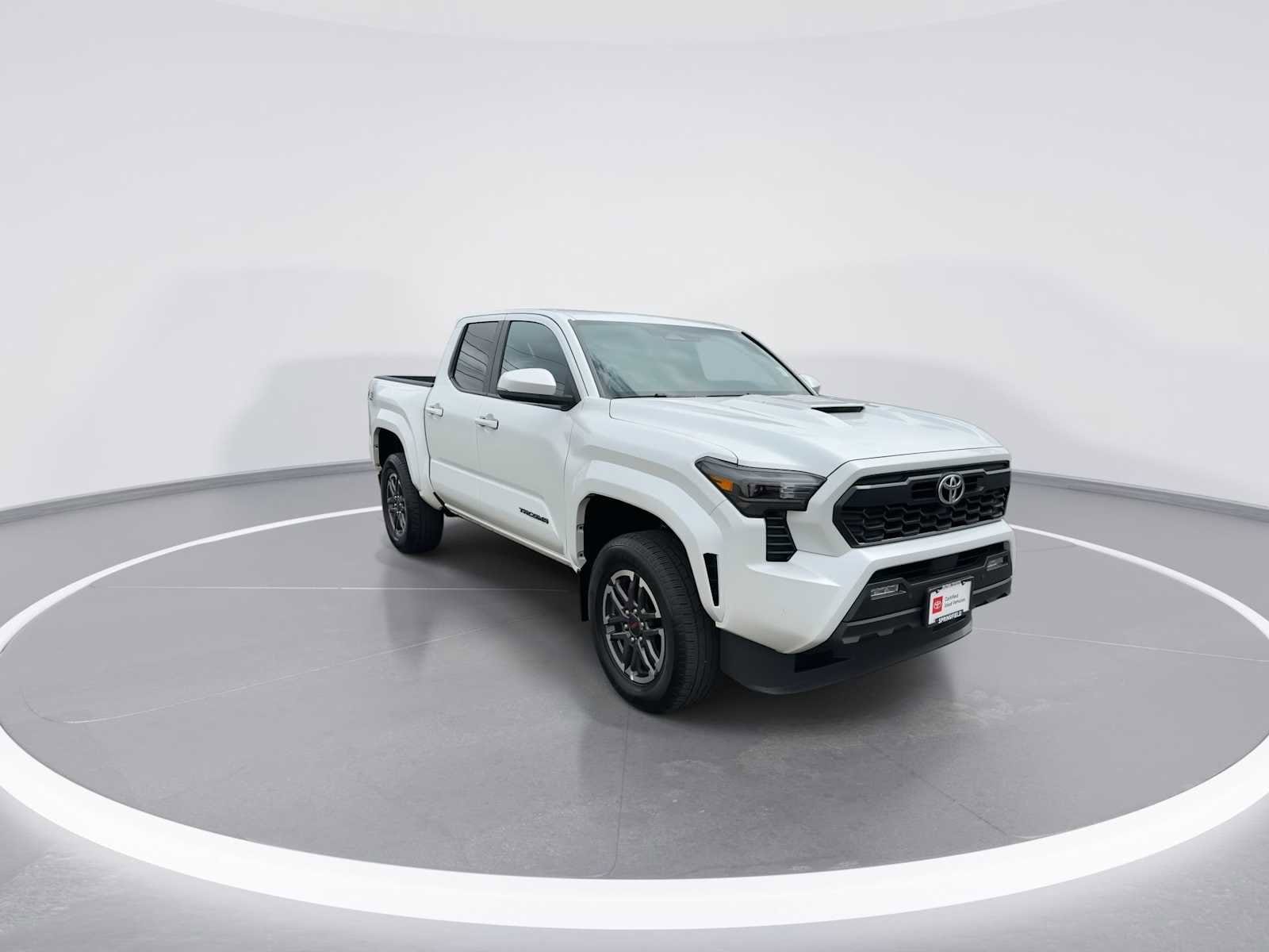 2024 Toyota Tacoma TRD Sport 2