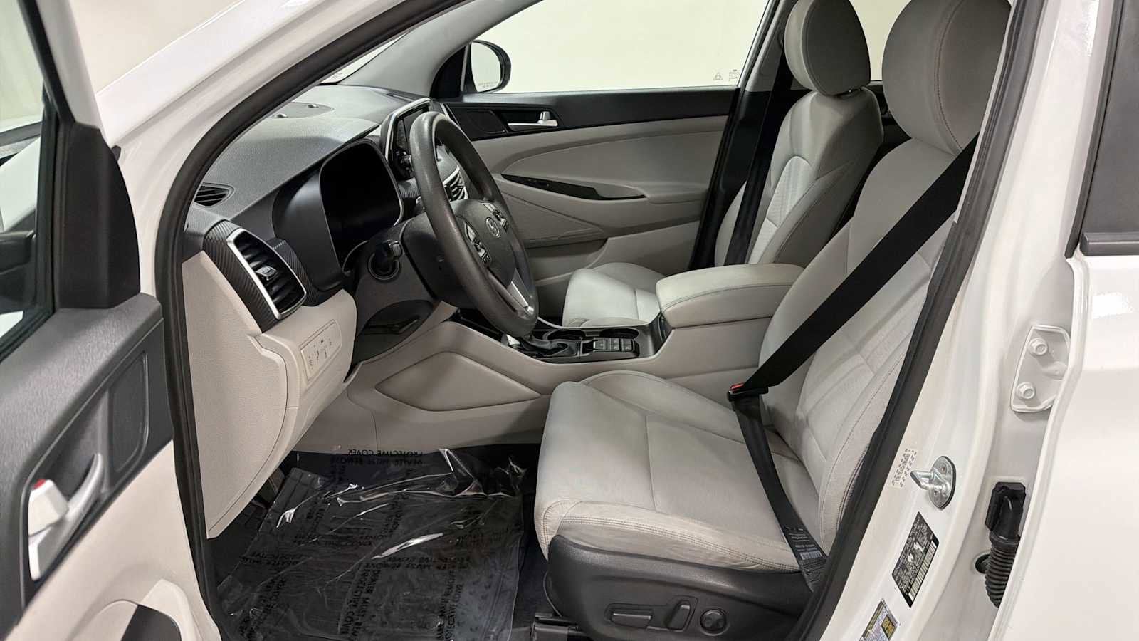 Thumbnail: 2019 Hyundai Tucson - 13