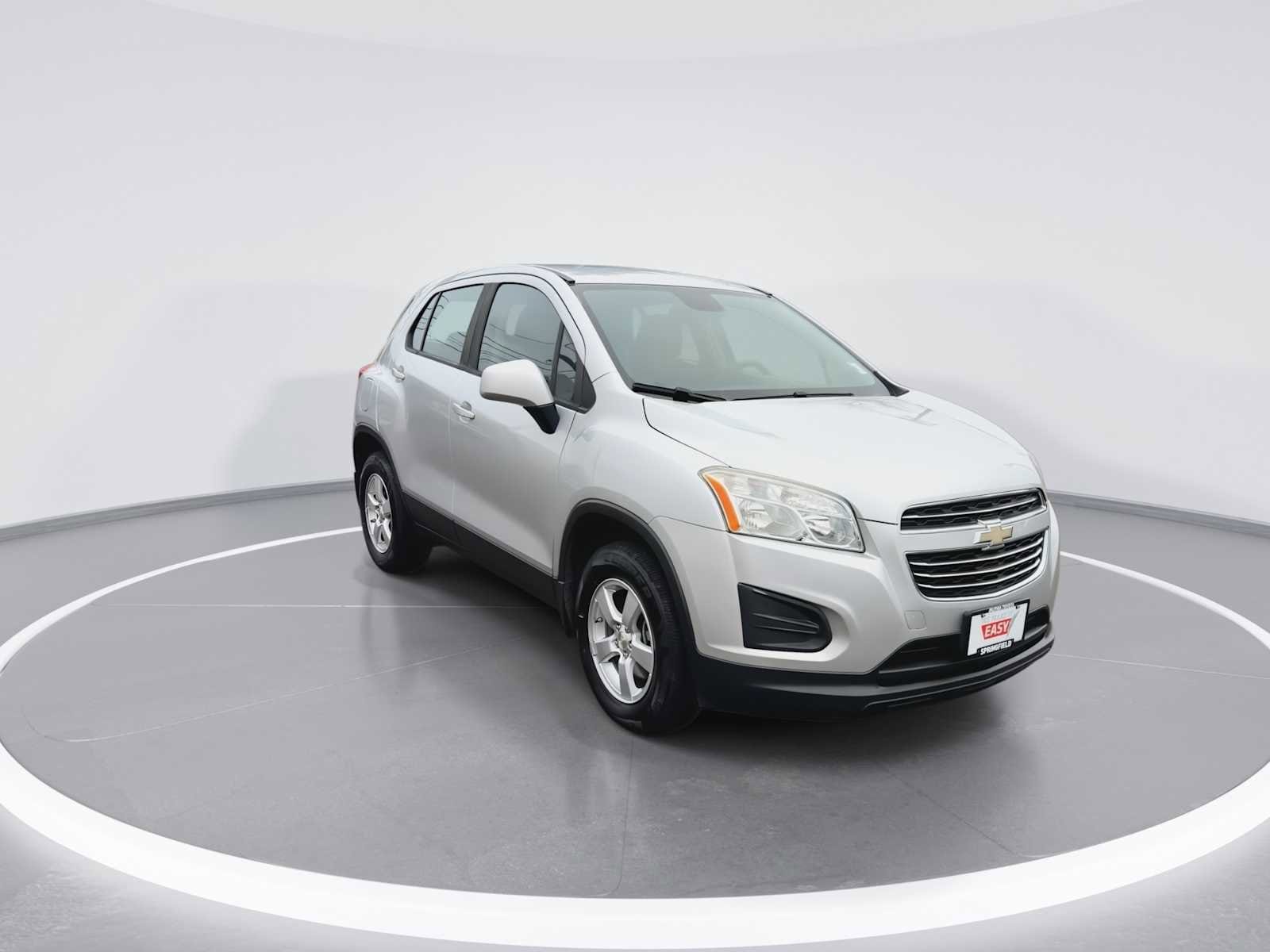 Thumbnail: 2016 Chevrolet Trax - 2