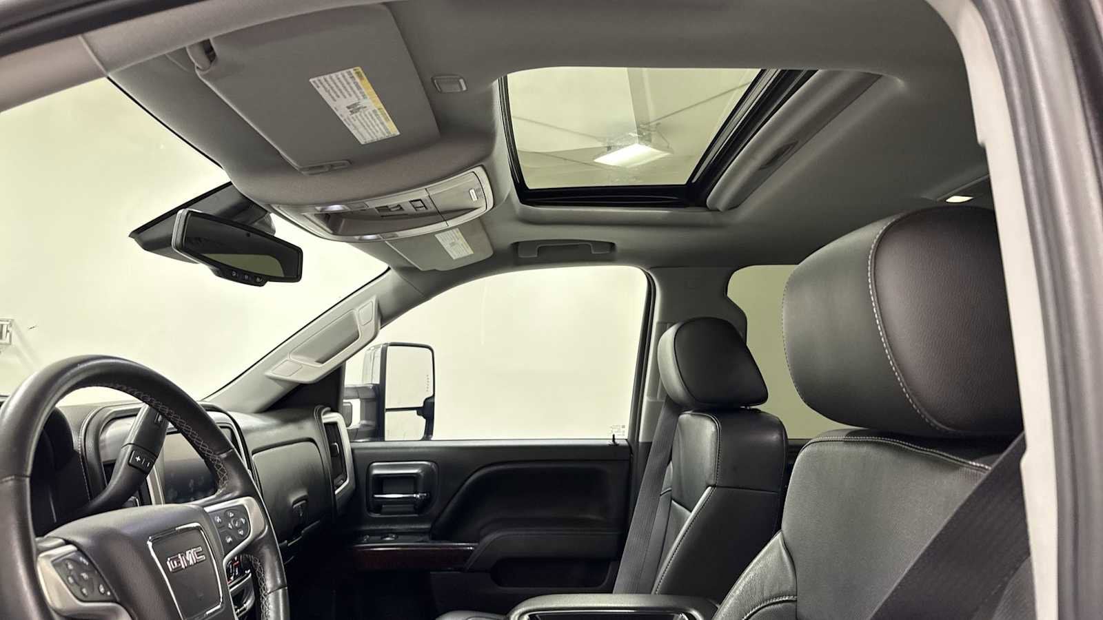 Thumbnail: 2015 GMC Sierra 1500 - 24