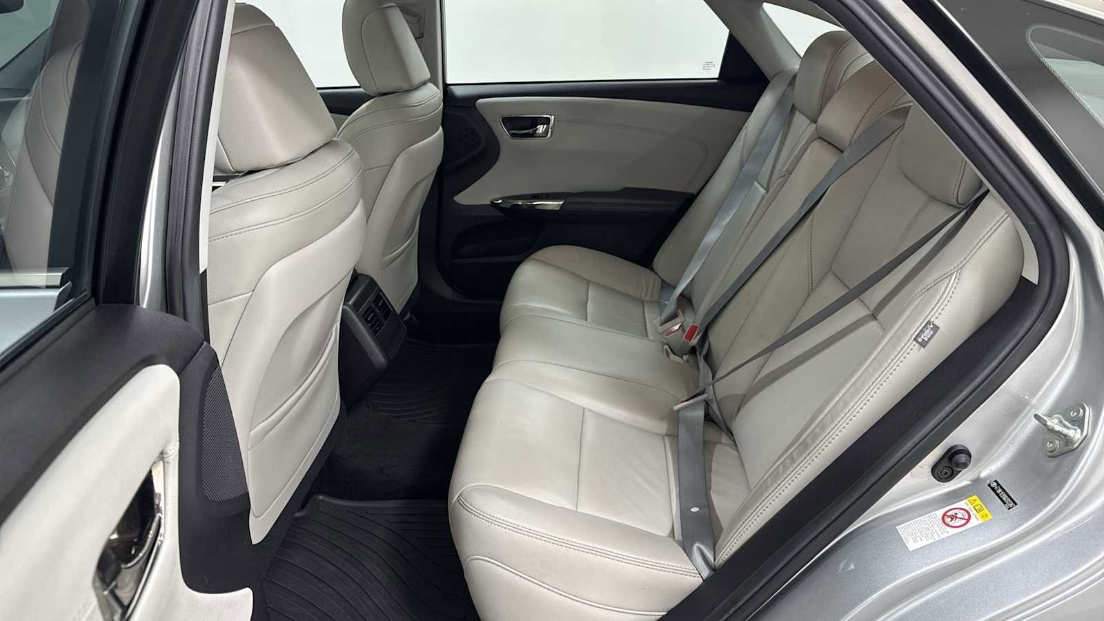 Thumbnail: 2016 Toyota Avalon - 25