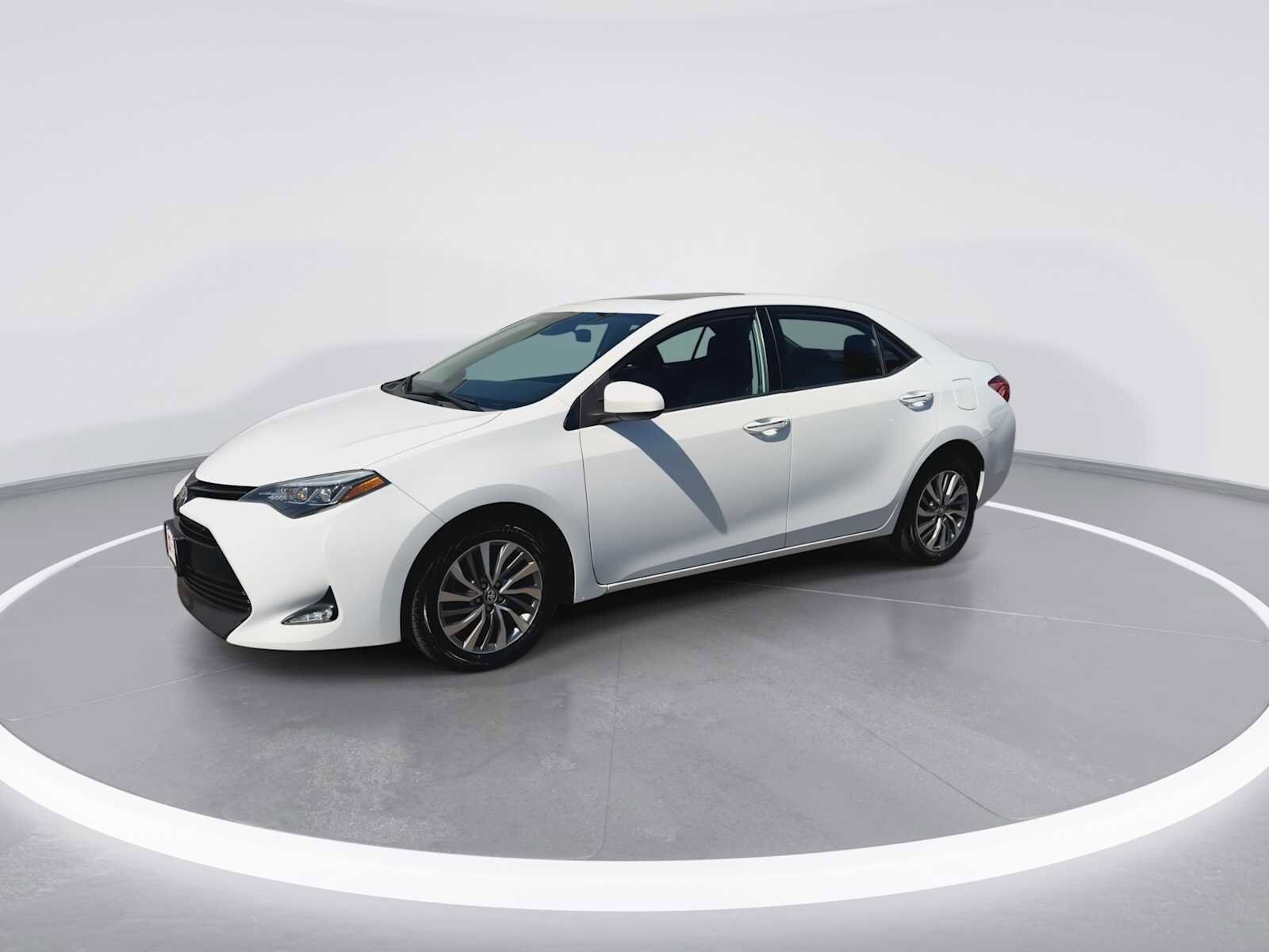 Thumbnail: 2018 Toyota Corolla - 4