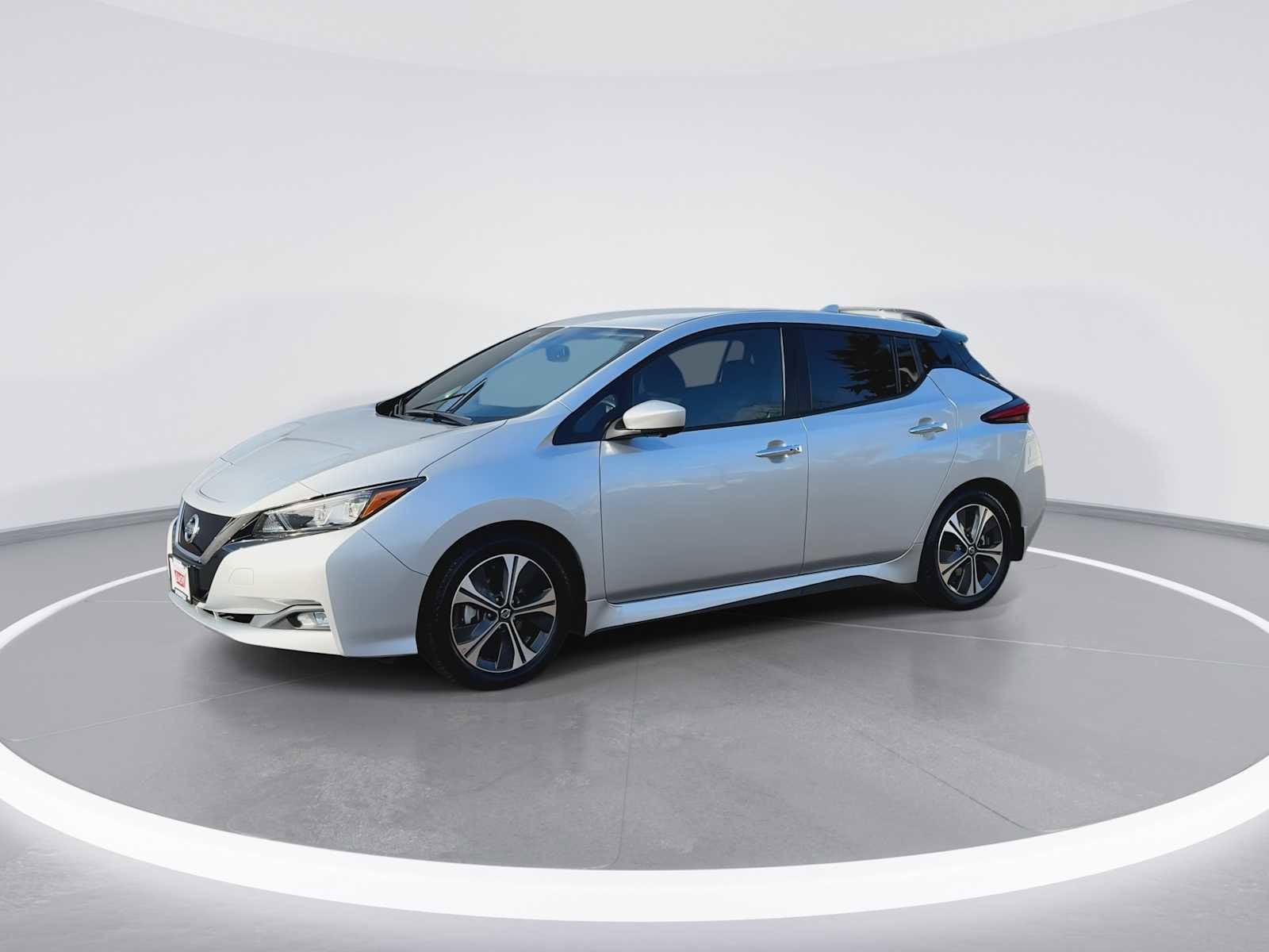 Thumbnail: 2021 Nissan Leaf - 4