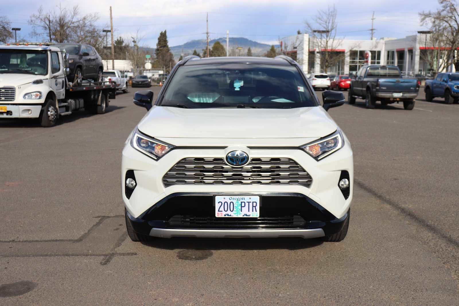 Thumbnail: 2021 Toyota RAV4 - 2