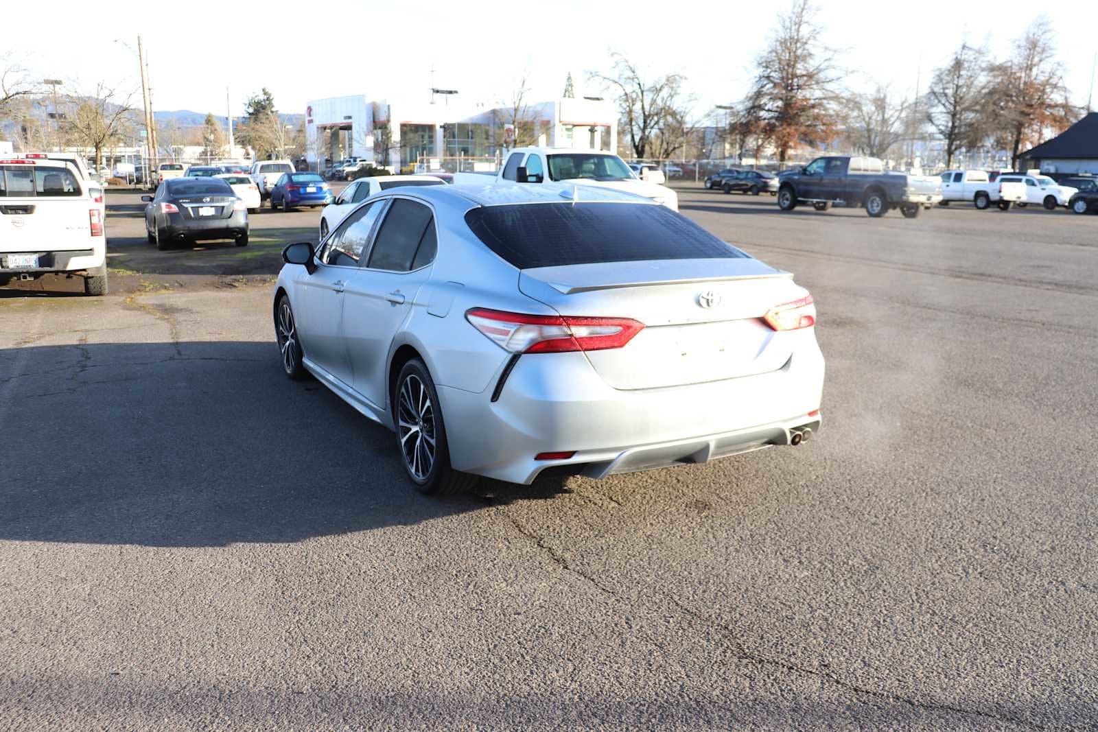 Thumbnail: 2018 Toyota Camry - 7