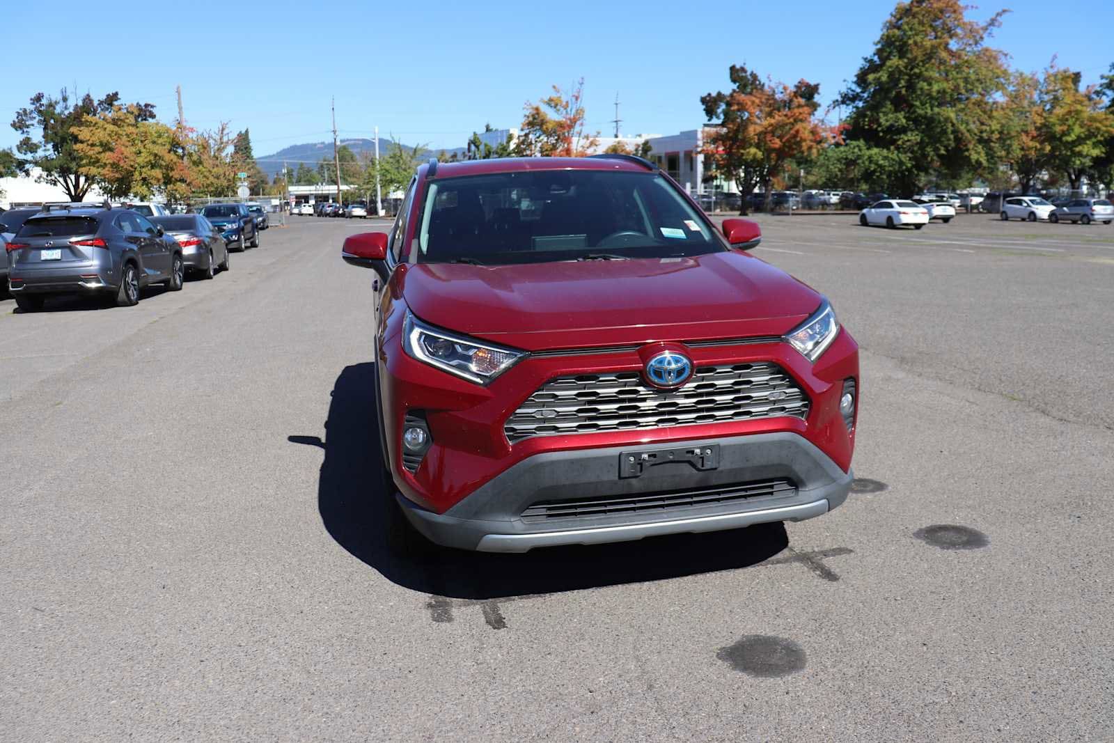 Thumbnail: 2021 Toyota RAV4 - 3