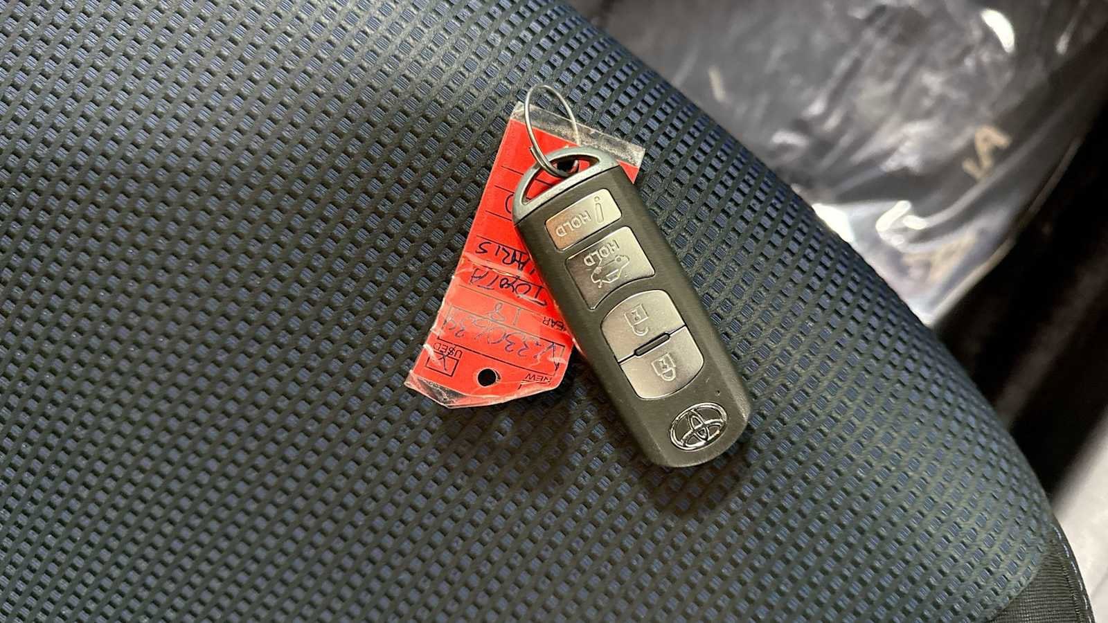 Thumbnail: 2018 Toyota Yaris iA - 31