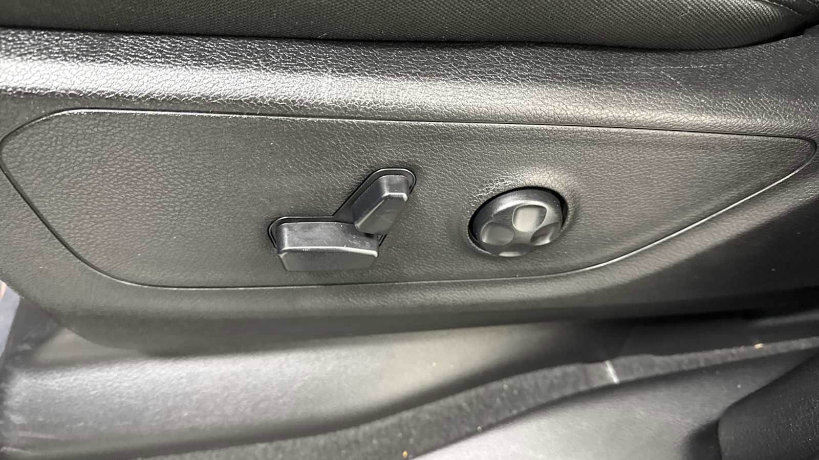 Thumbnail: 2020 RAM 1500 - 14