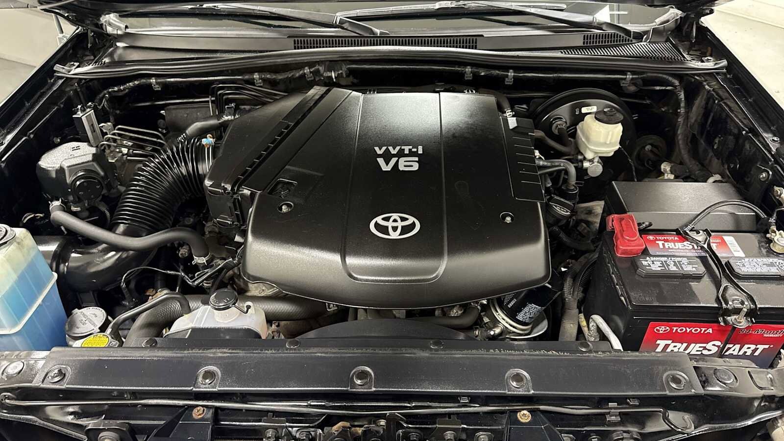 Thumbnail: 2013 Toyota Tacoma - 29