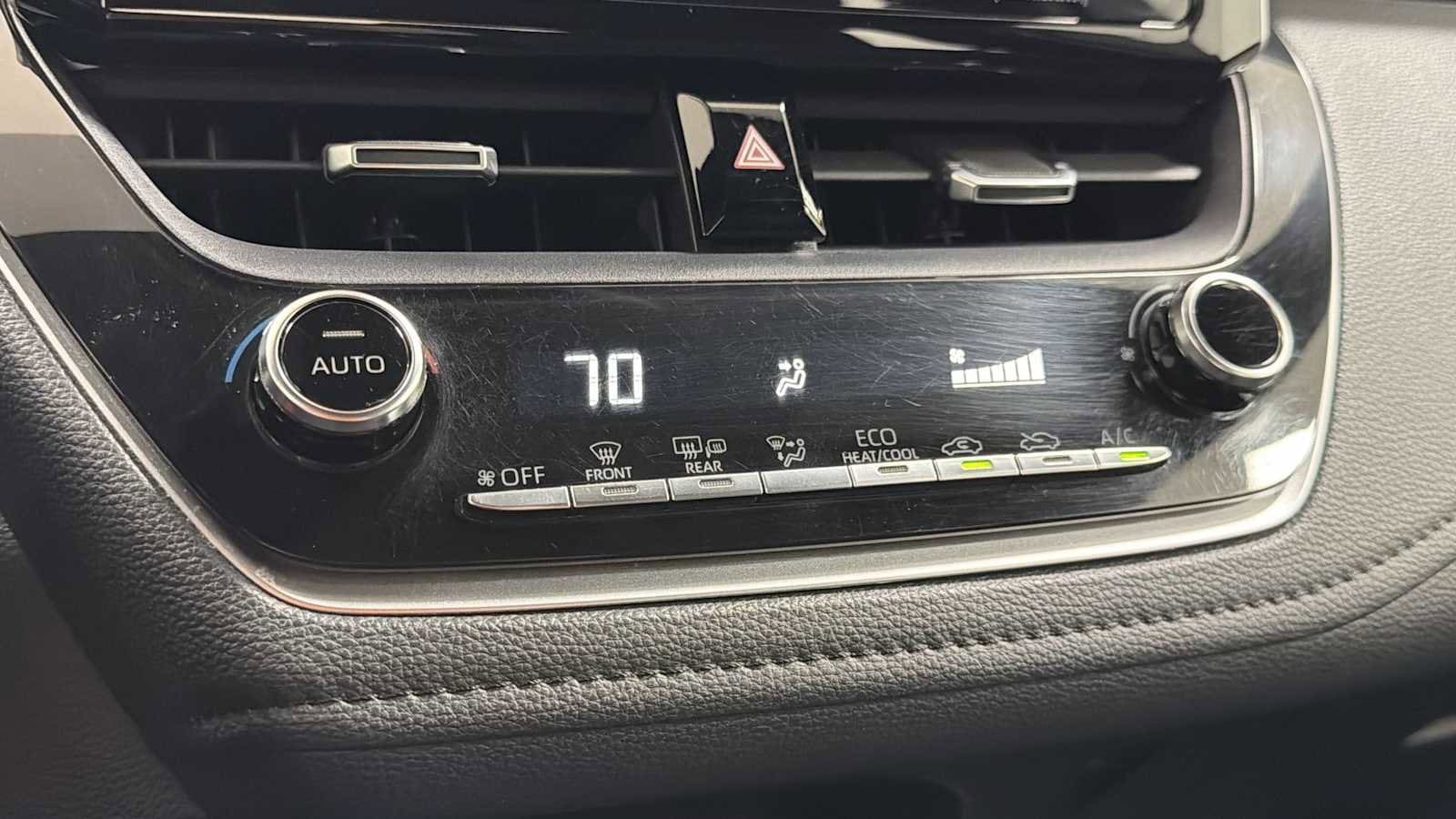 Thumbnail: 2021 Toyota Corolla - 20